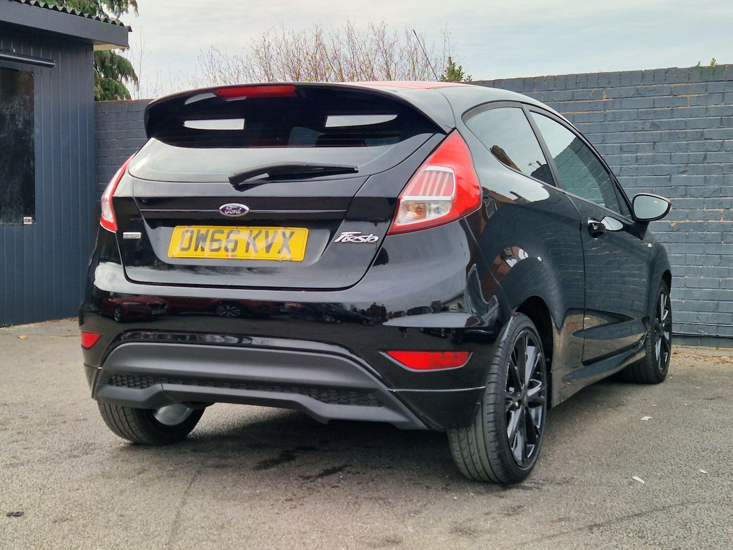 Used Ford Fiesta 2017 for sale - 77993007: Photo 25