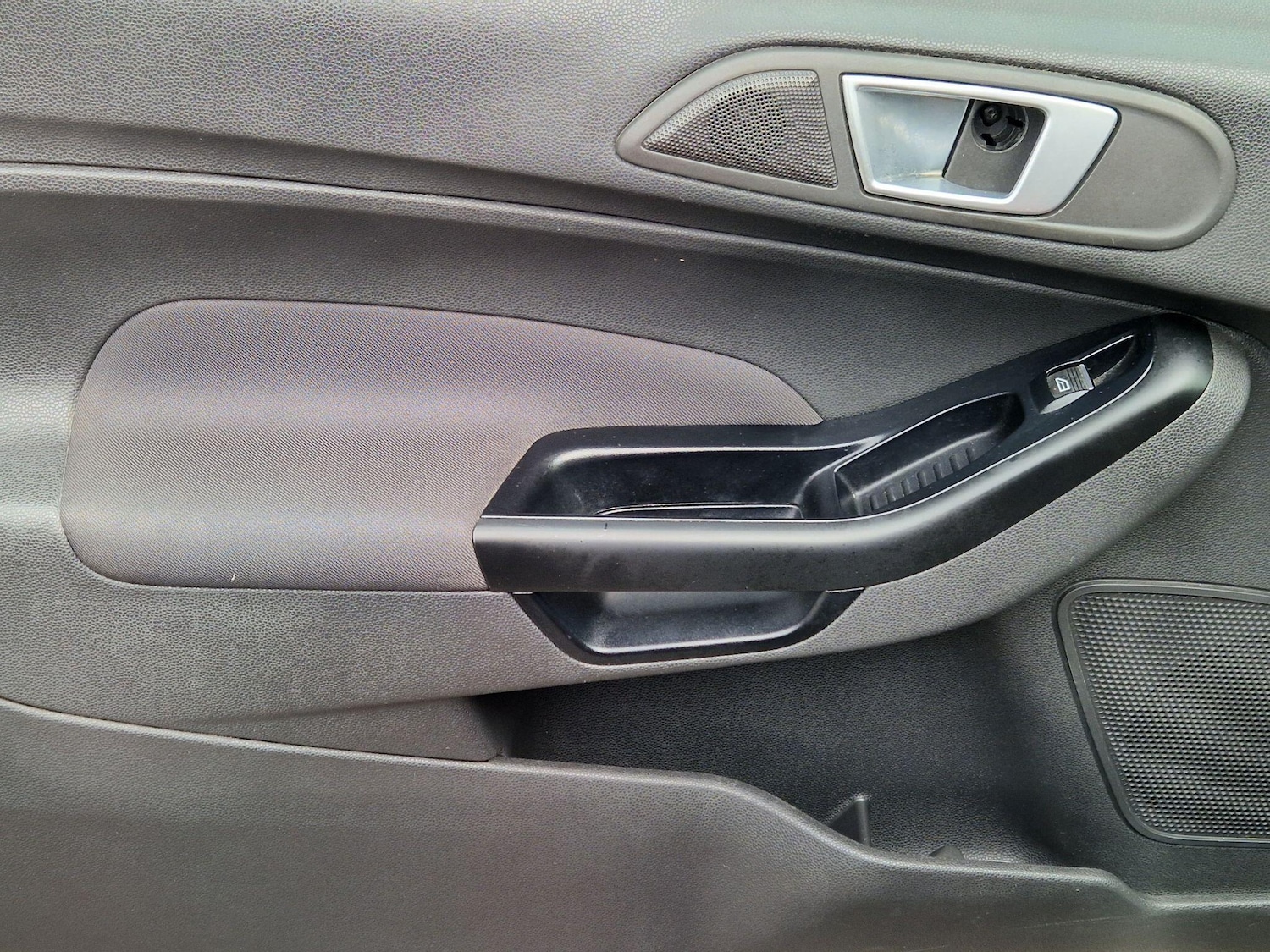 Used Ford Fiesta 2017 for sale - 77993007: Photo 36