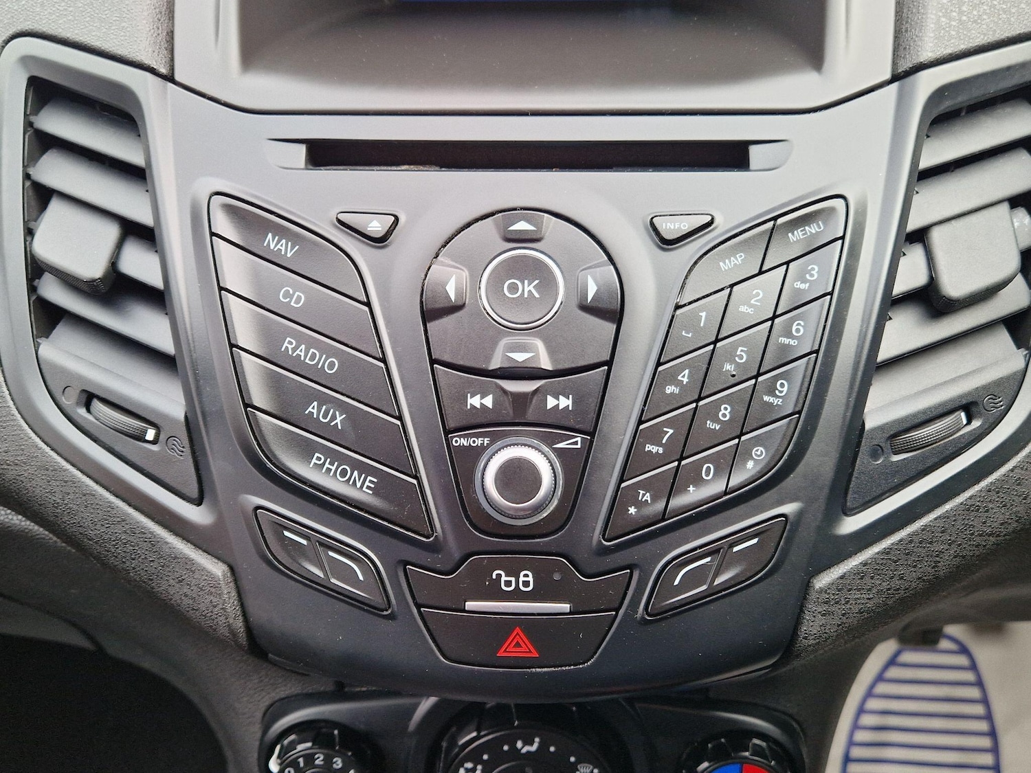 Used Ford Fiesta 2017 for sale - 77993007: Photo 46