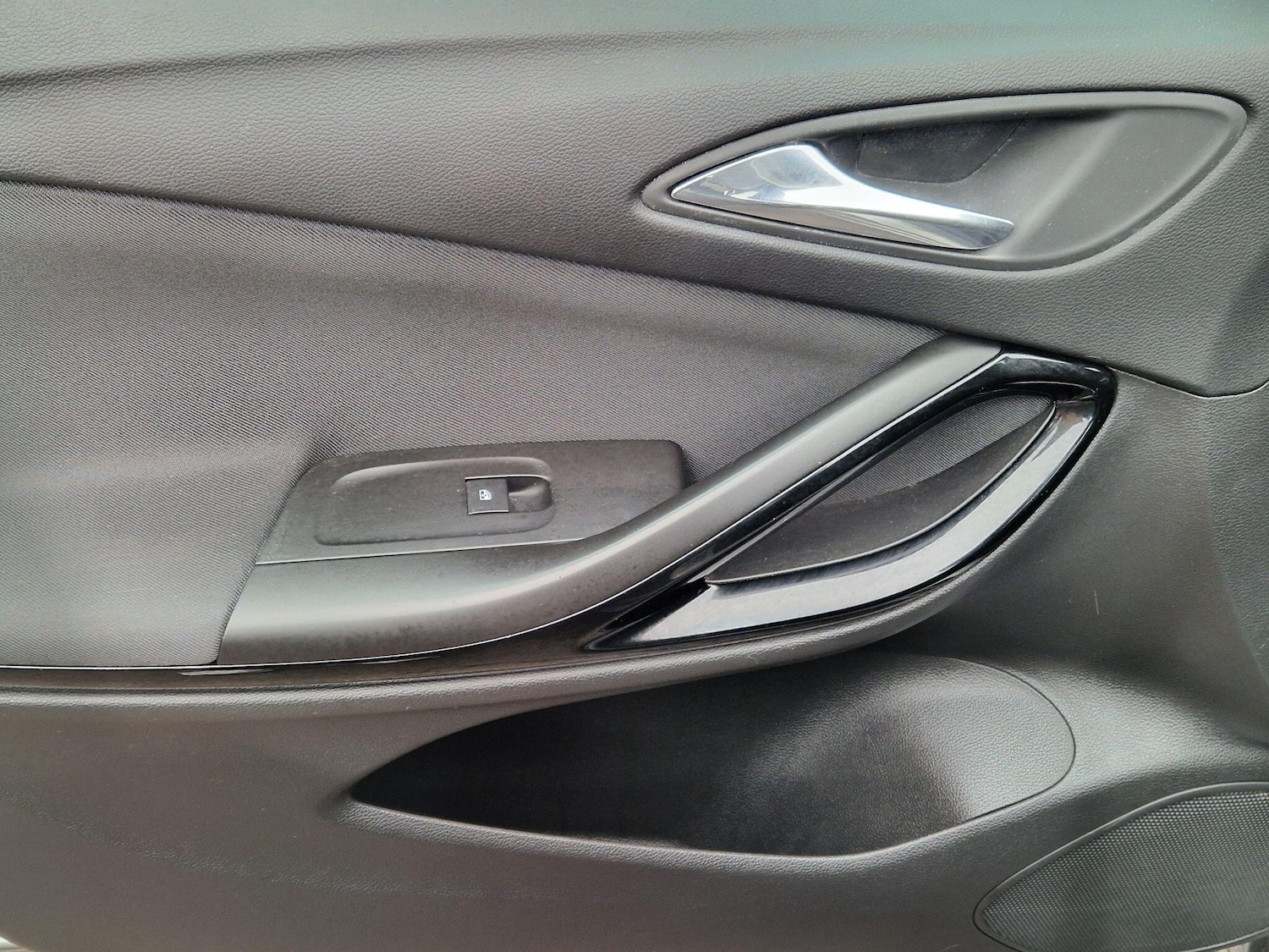 Used Vauxhall Astra for sale - 77982284: Photo 38