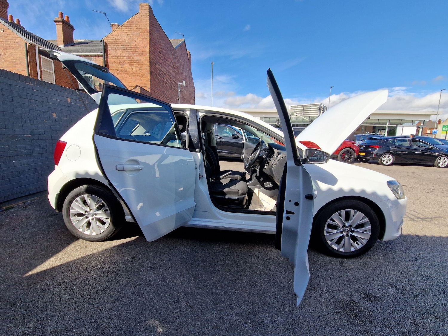 Used Volkswagen Polo for sale - 78136045: Photo 22