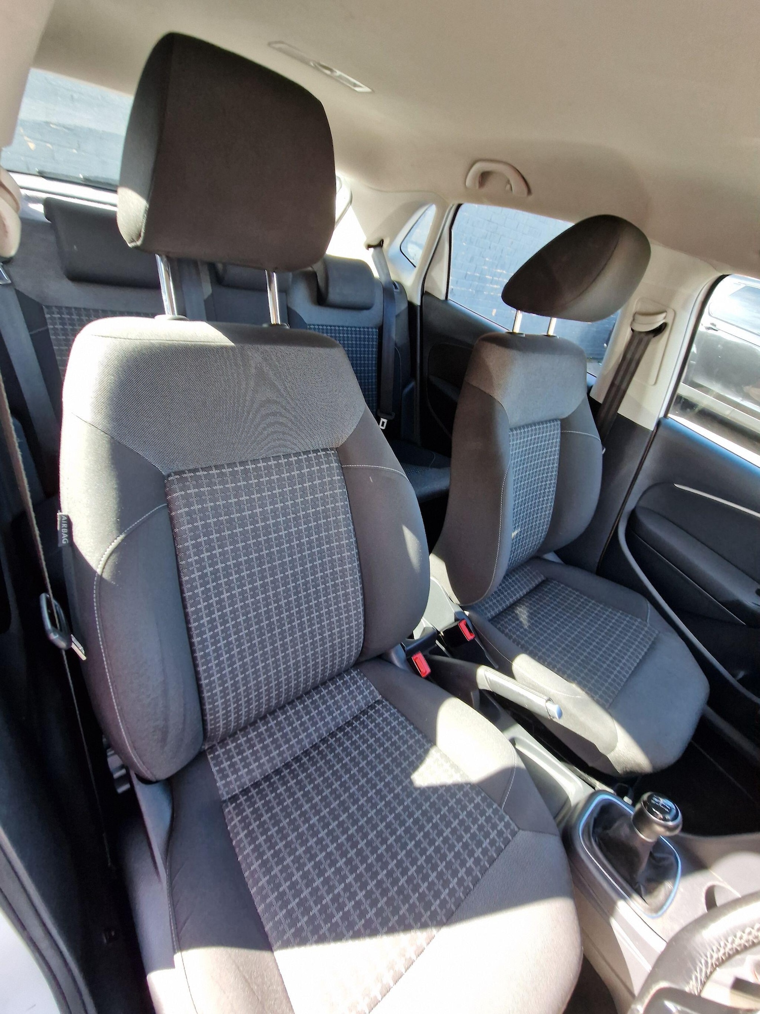 Used Volkswagen Polo for sale - 78136045: Photo 28