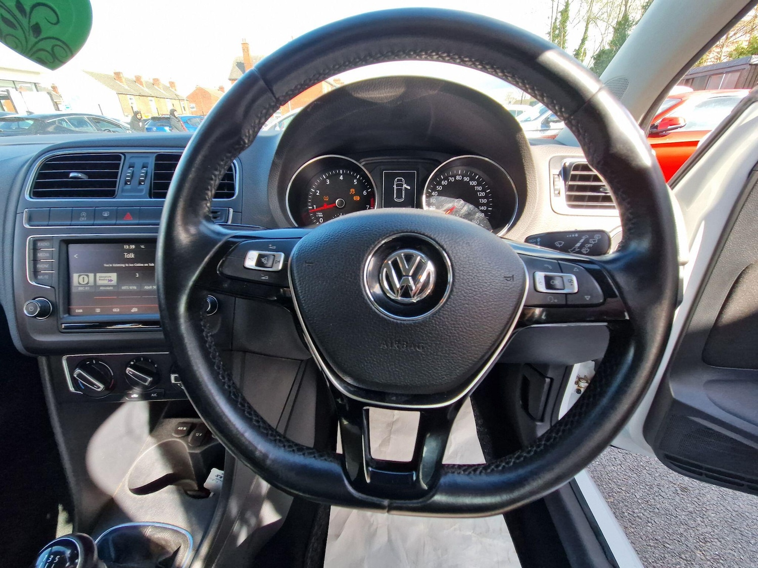Used Volkswagen Polo for sale - 78136045: Photo 44
