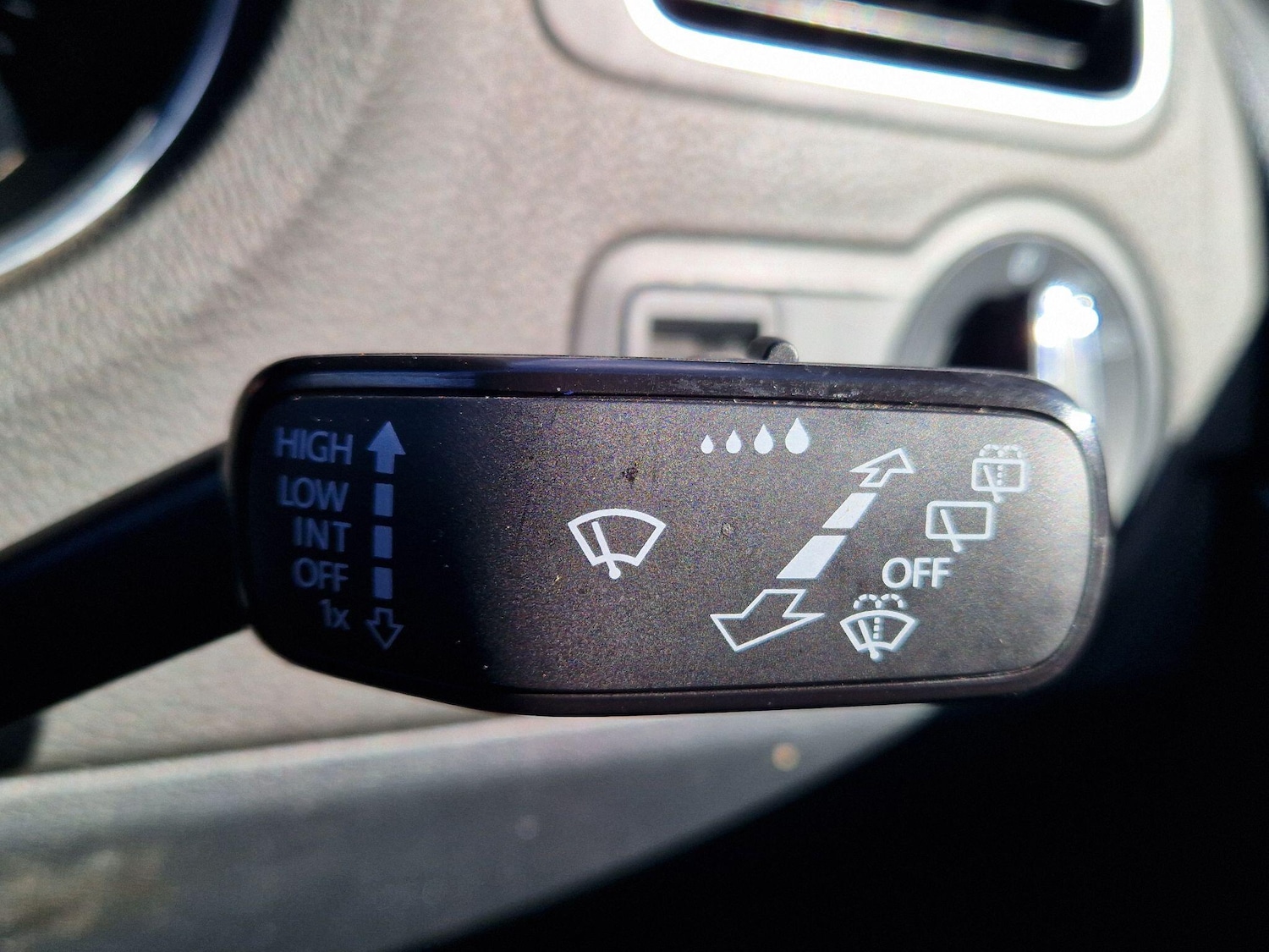 Used Volkswagen Polo for sale - 78136045: Photo 45