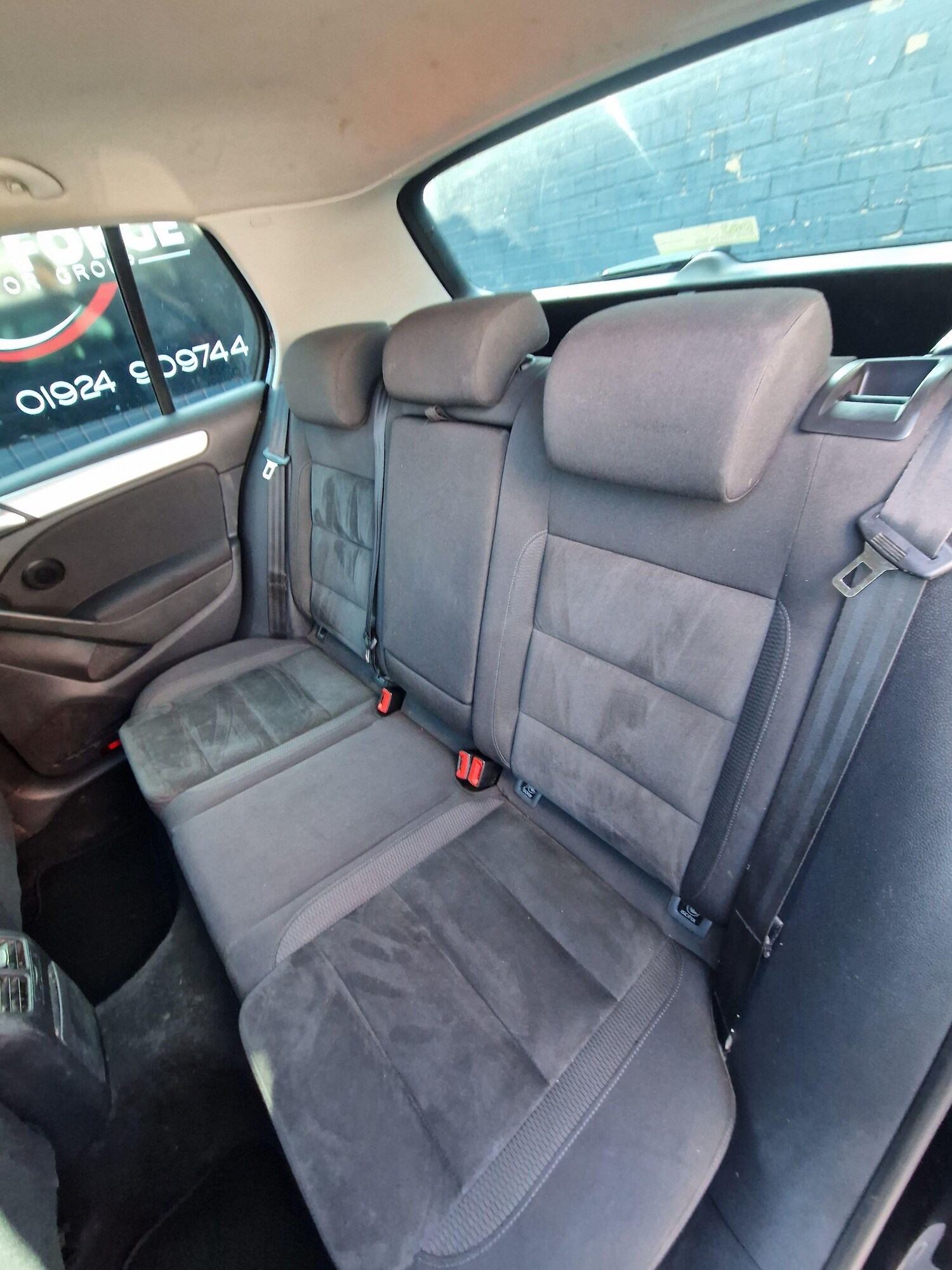 Used Volkswagen Golf 2010 for sale - 77939803: Photo 36