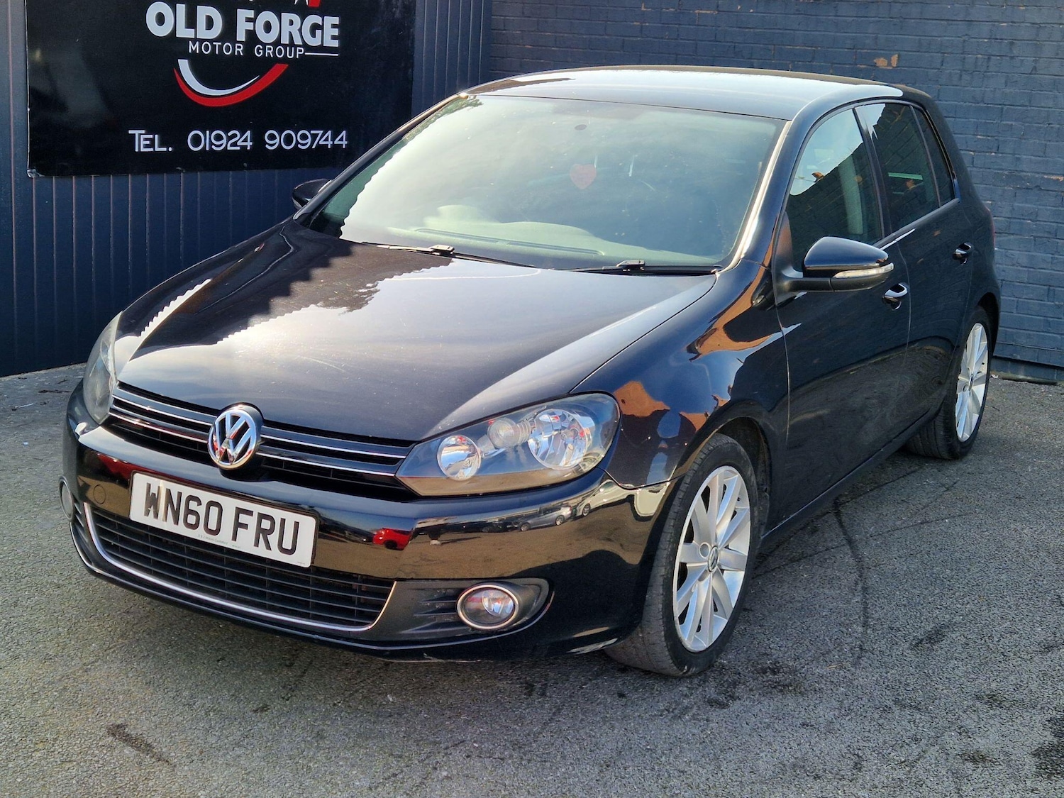 Used Volkswagen Golf 2010 for sale - 77939803: Photo 5
