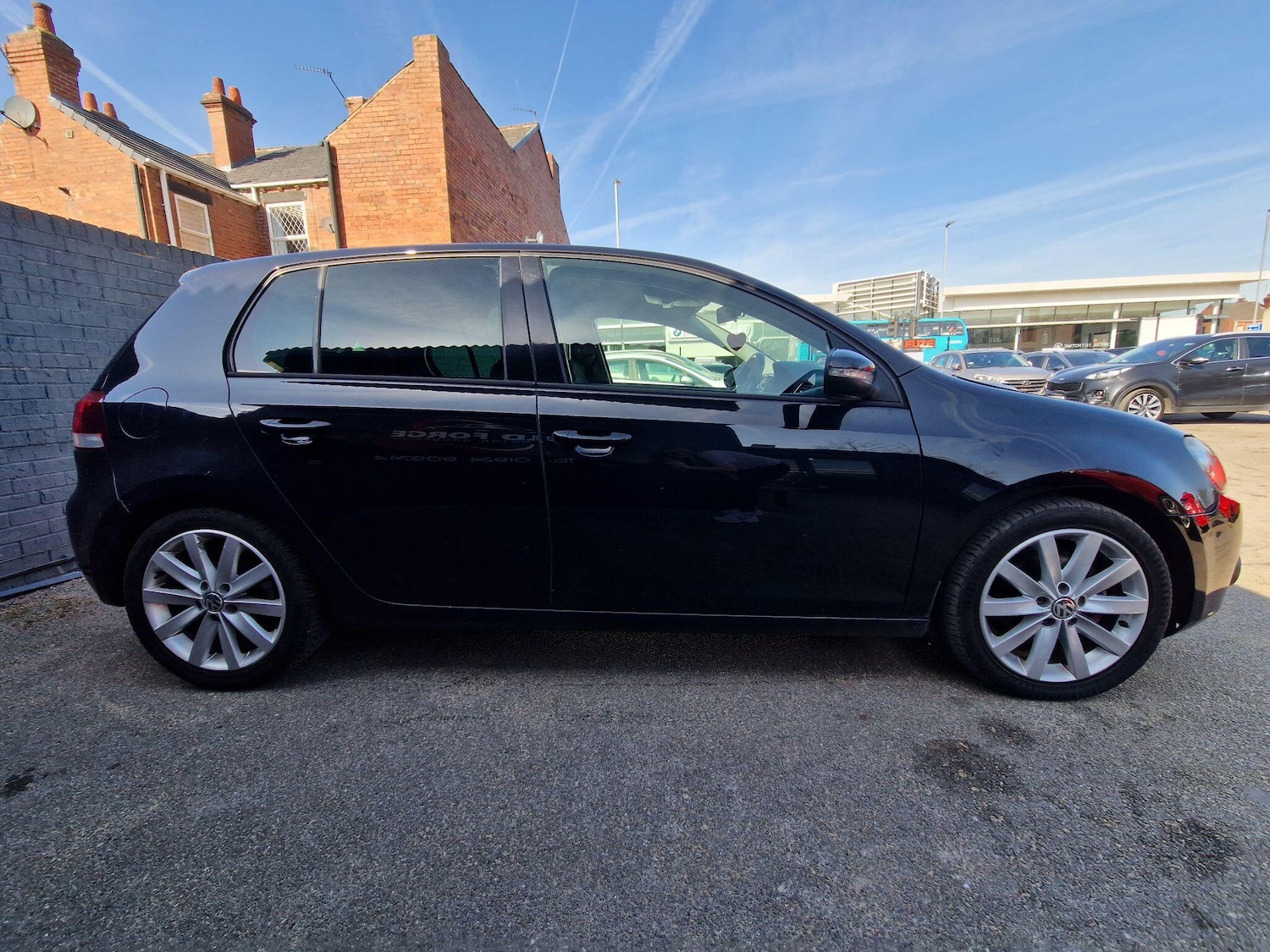 Used Volkswagen Golf 2010 for sale - 77939803: Photo 7