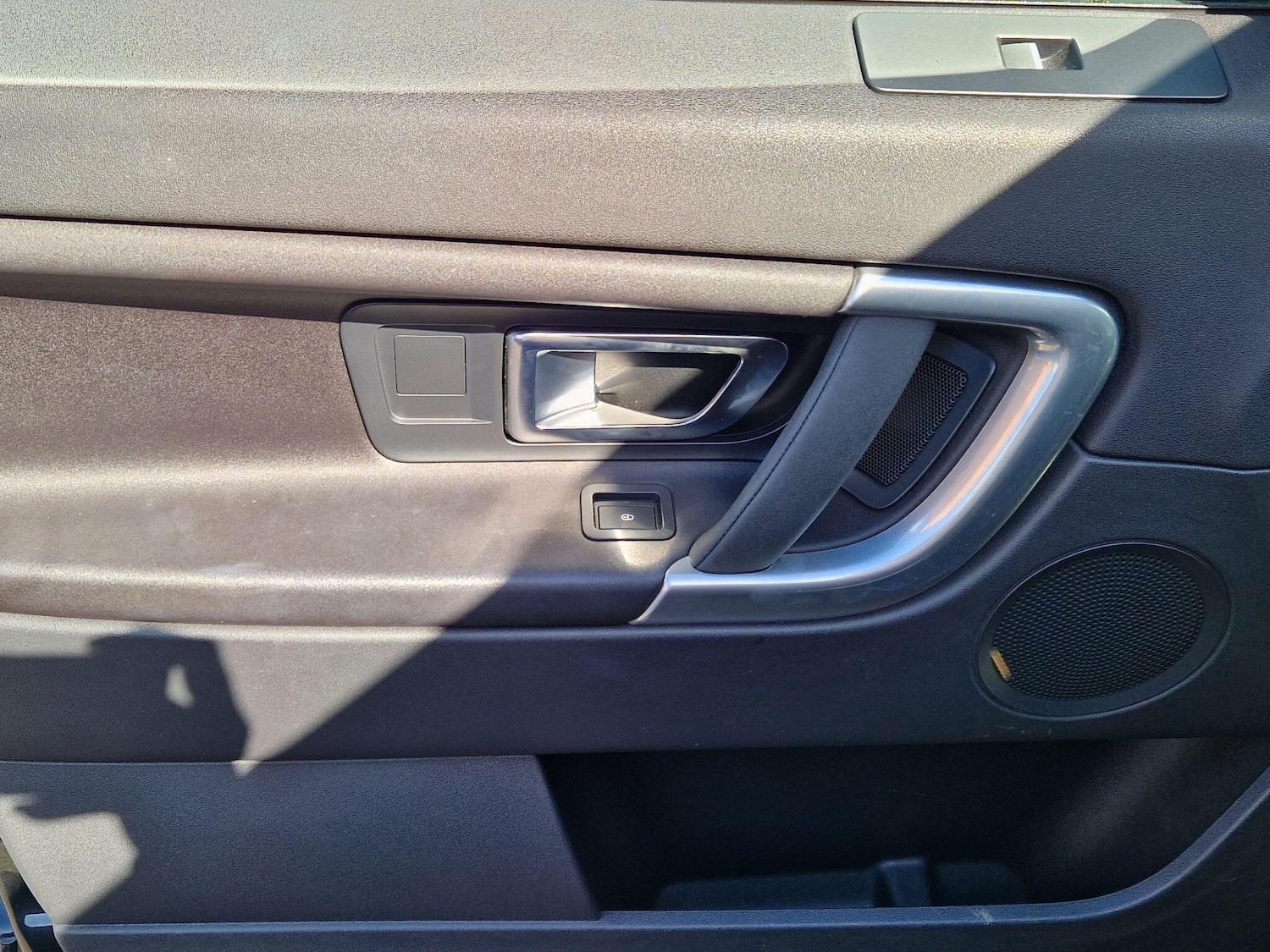 Used Land Rover Discovery Sport for sale - 78135640: Photo 39