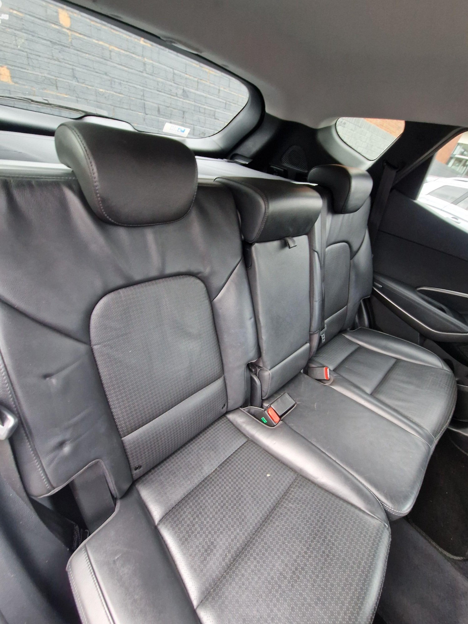 Used Hyundai Santa Fe 2013 for sale - 77853841: Photo 33