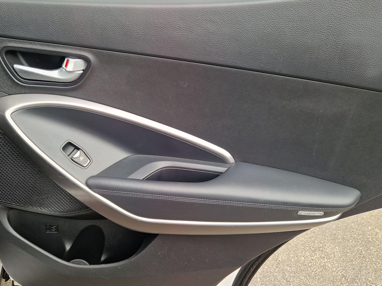 Used Hyundai Santa Fe 2013 for sale - 77853841: Photo 35