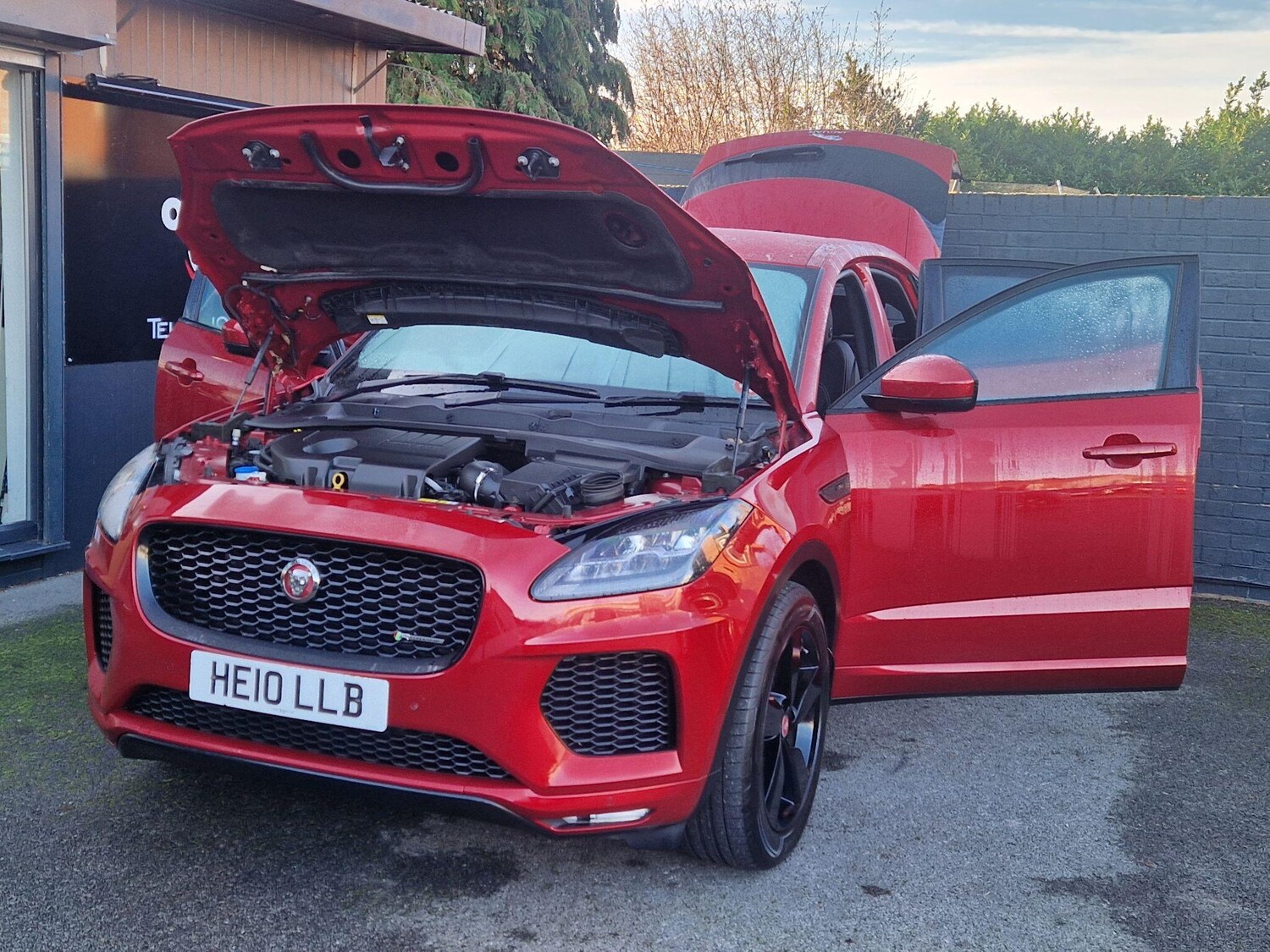 Used Jaguar E-Pace 2018 for sale - 76936200: Photo 14