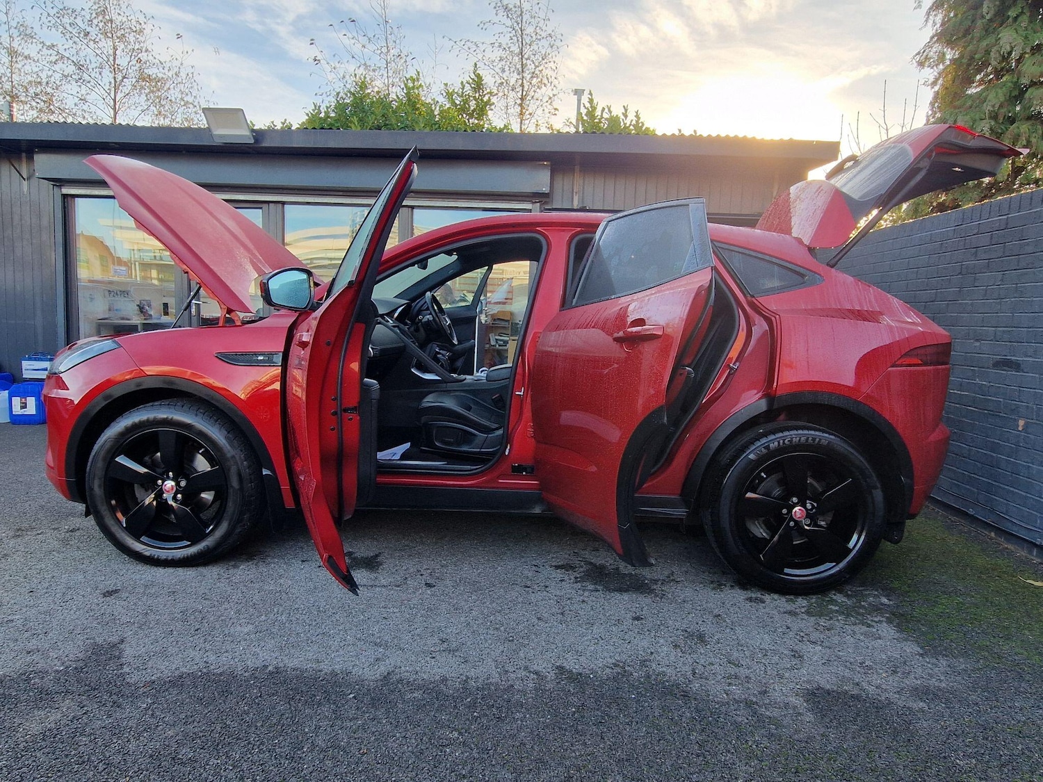 Used Jaguar E-Pace 2018 for sale - 76936200: Photo 15