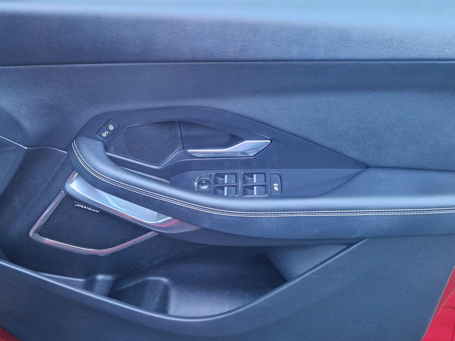 Used Jaguar E-Pace 2018 for sale - 76936200: Photo 32