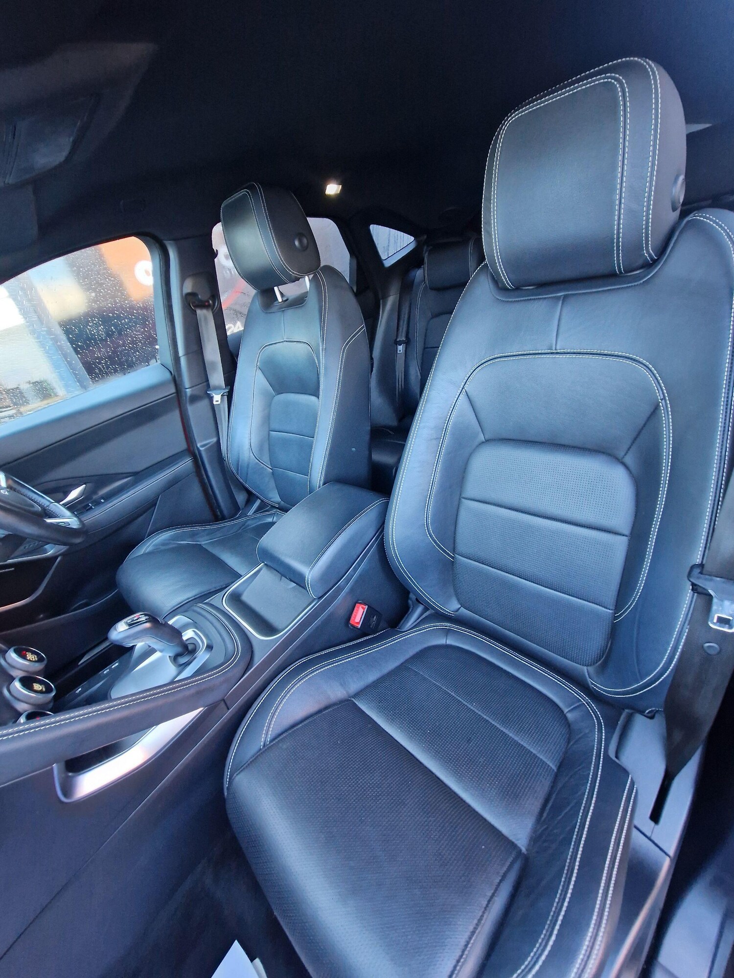 Used Jaguar E-Pace 2018 for sale - 76936200: Photo 38