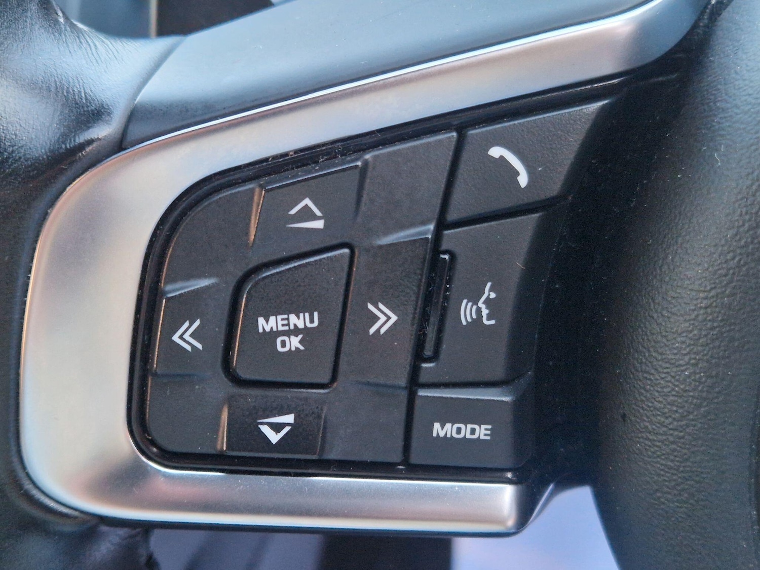 Used Jaguar E-Pace 2018 for sale - 76936200: Photo 50