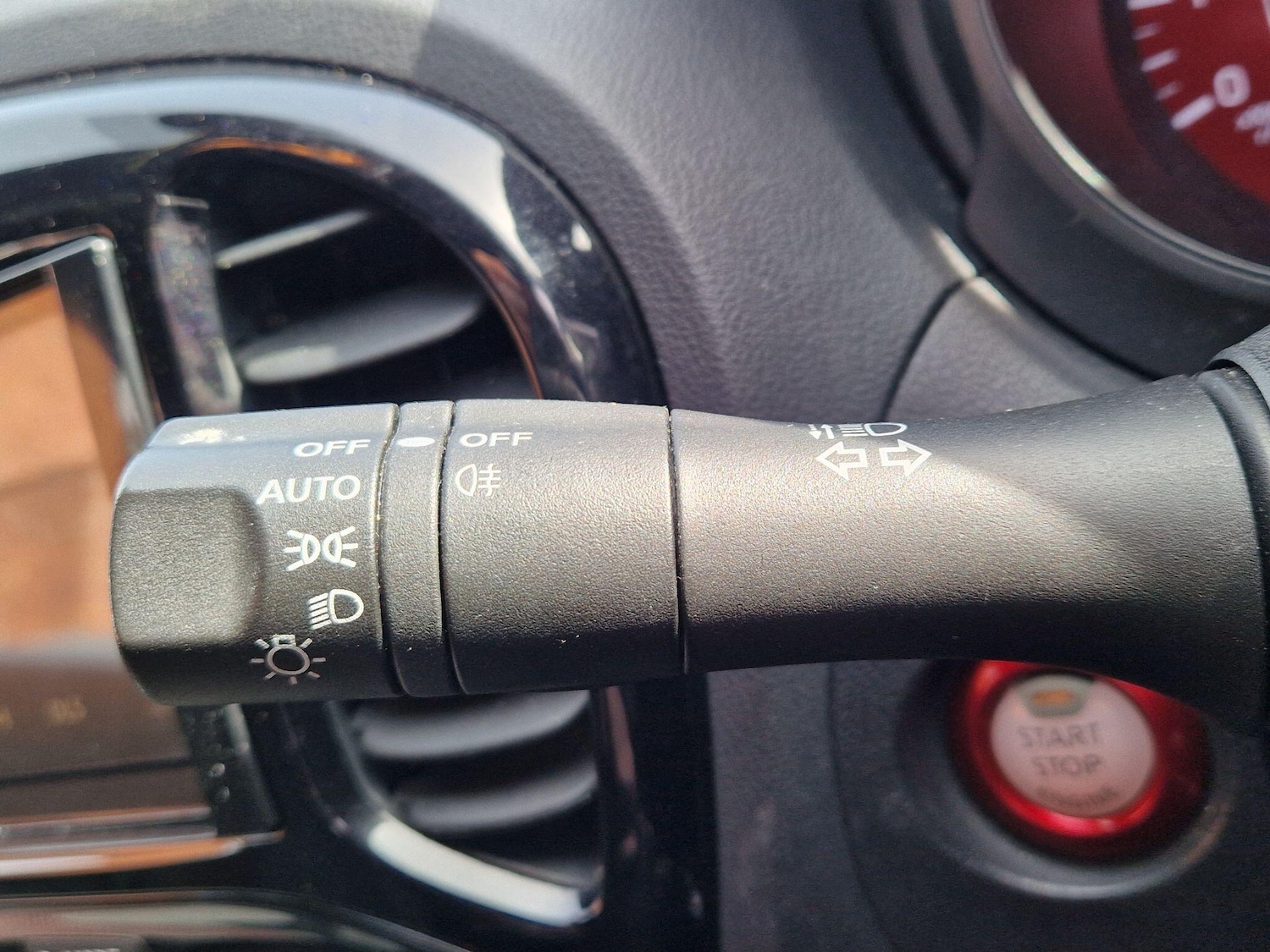 Used Nissan Juke 2014 for sale - 78203774: Photo 44