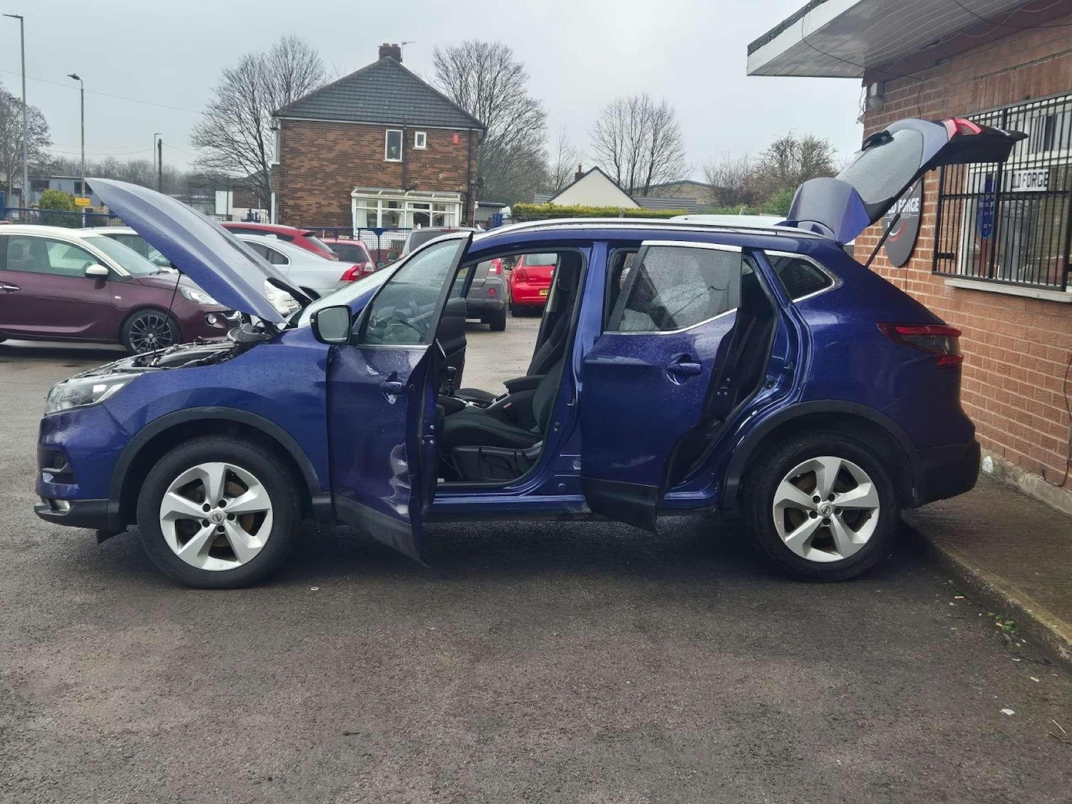 Used Nissan Qashqai 2017 for sale - 76781982: Photo 15