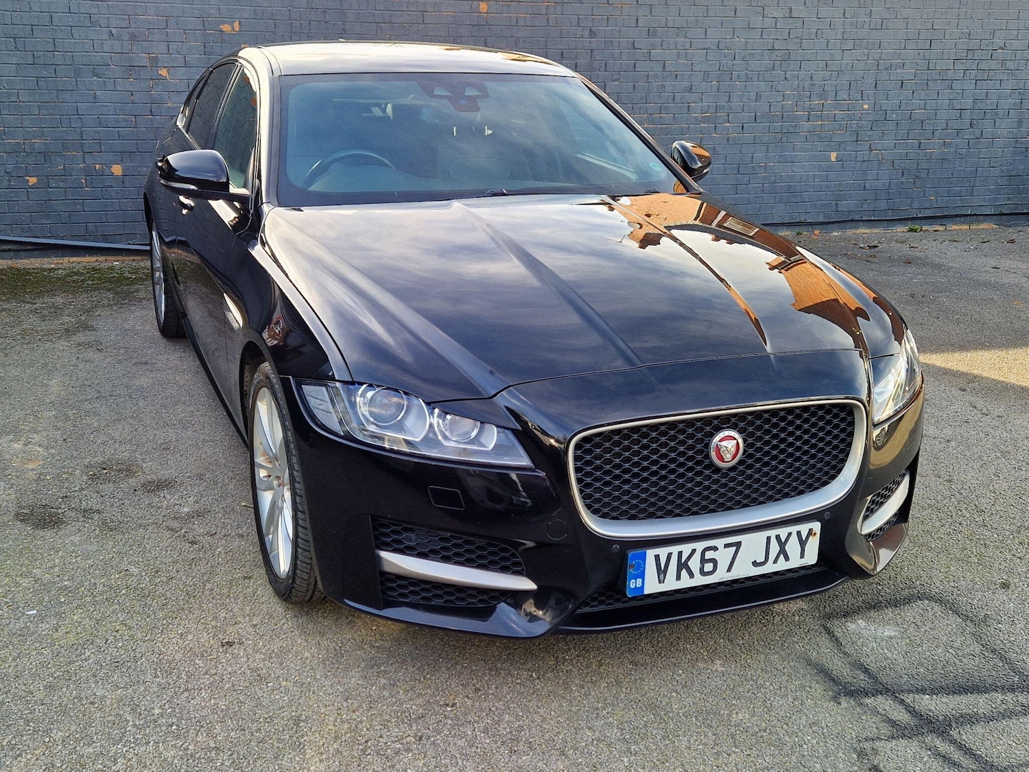 Used Jaguar XF 2017 for sale - 77658555: Photo 3