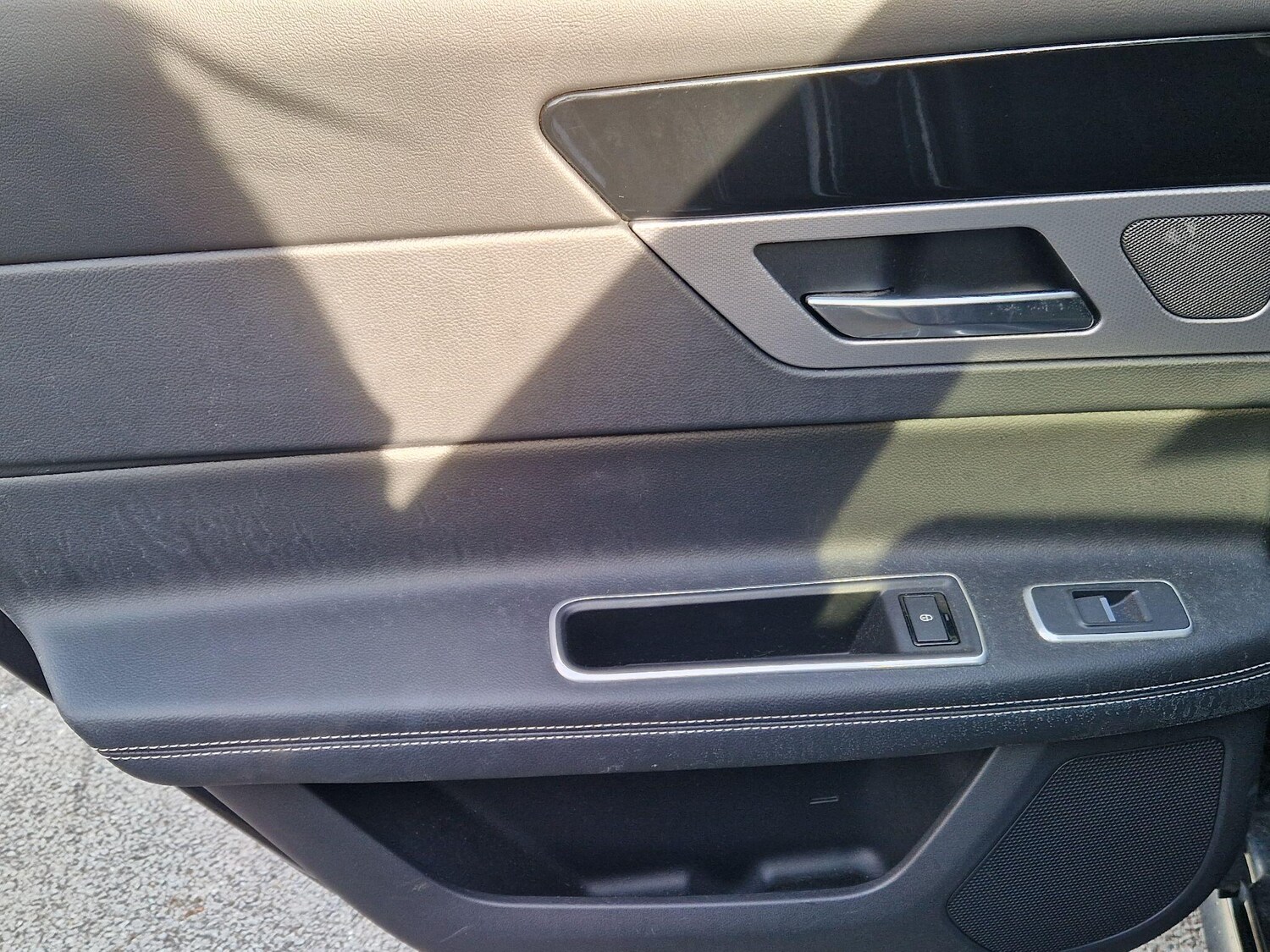 Used Jaguar XF 2017 for sale - 77658555: Photo 41