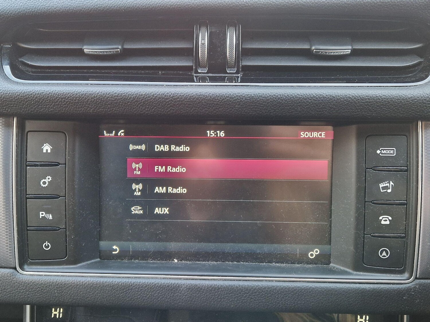 Used Jaguar XF 2017 for sale - 77658555: Photo 43