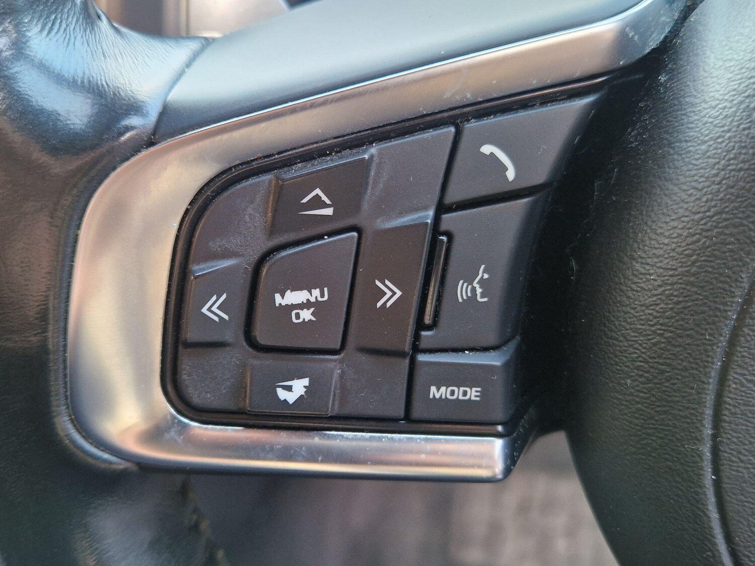 Used Jaguar XF 2017 for sale - 77658555: Photo 48