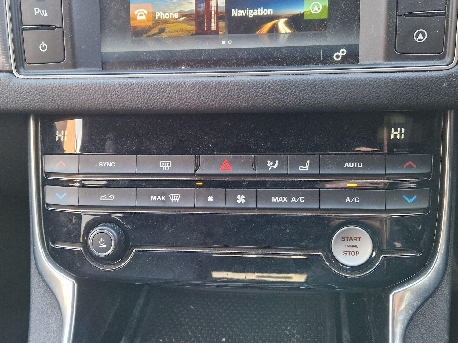 Used Jaguar XF 2017 for sale - 77658555: Photo 49