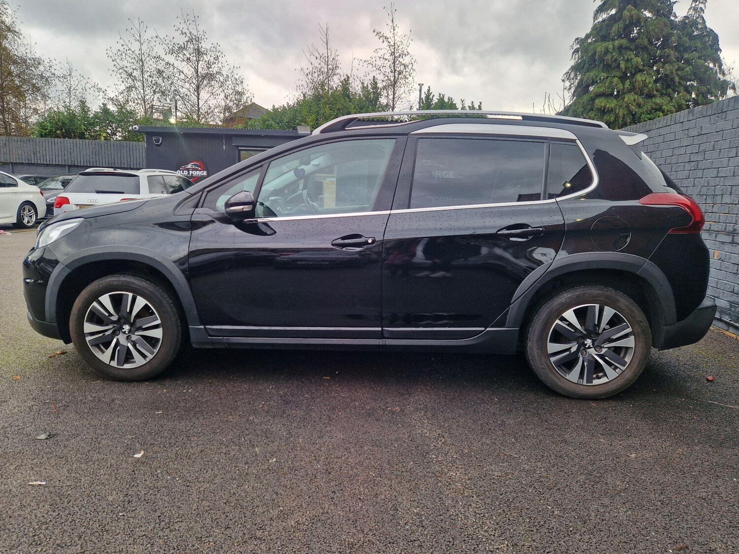 Used Peugeot 2008 for sale - 77496285: Photo 6