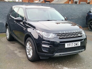 Used Land Rover Discovery Sport 2017 for sale - 78430399: Photo