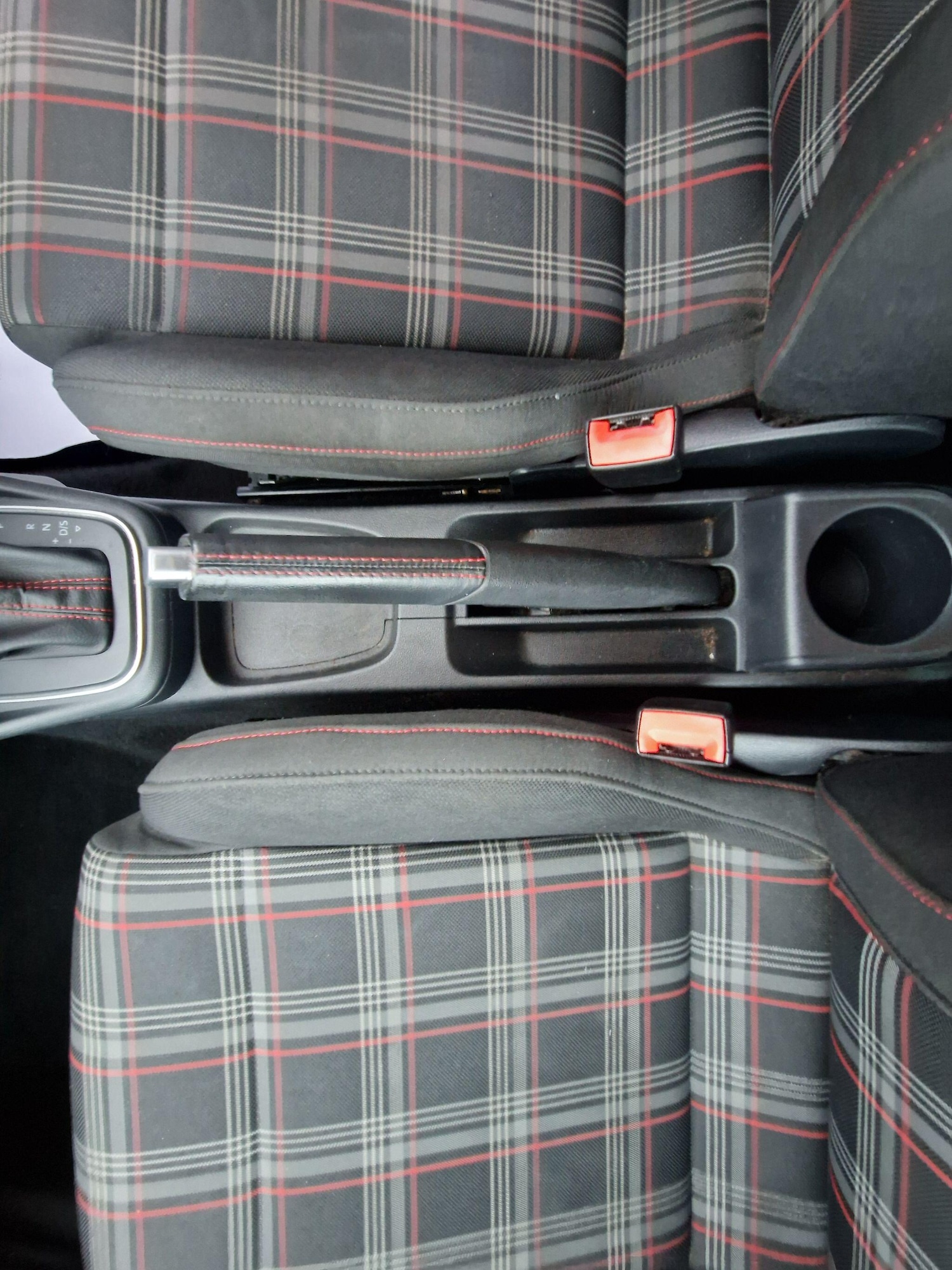 Used Volkswagen Polo 2015 for sale - 77387161: Photo 29