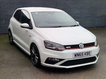 Used Volkswagen Polo 2015 for sale - 77387161: Photo