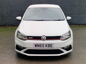Used Volkswagen Polo 2015 for sale - 77387161: Photo