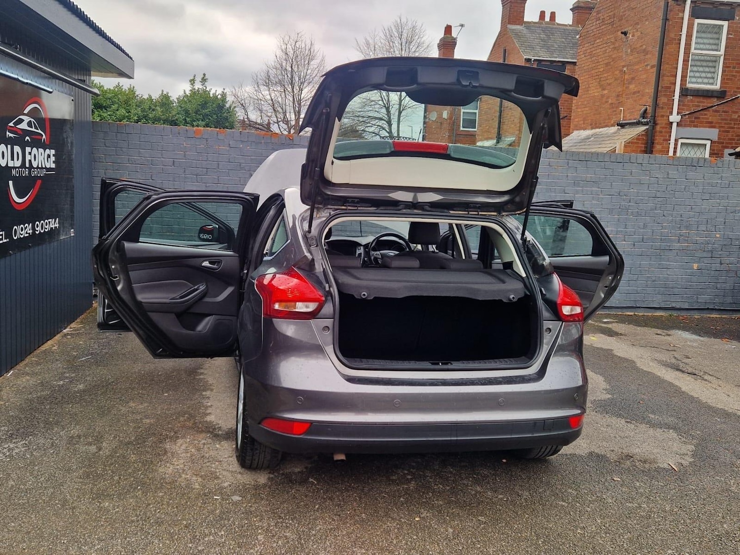 Used Ford Focus for sale - 77784496: Photo 19