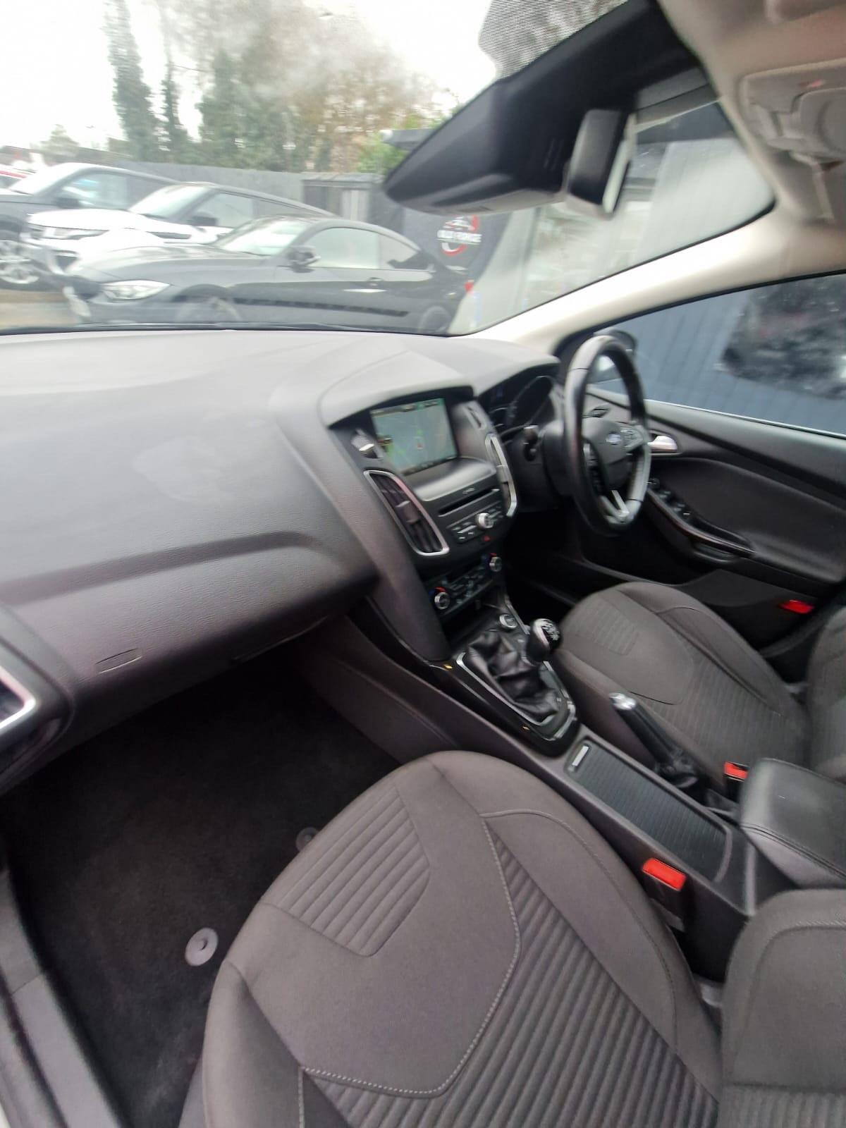 Used Ford Focus for sale - 77784496: Photo 36