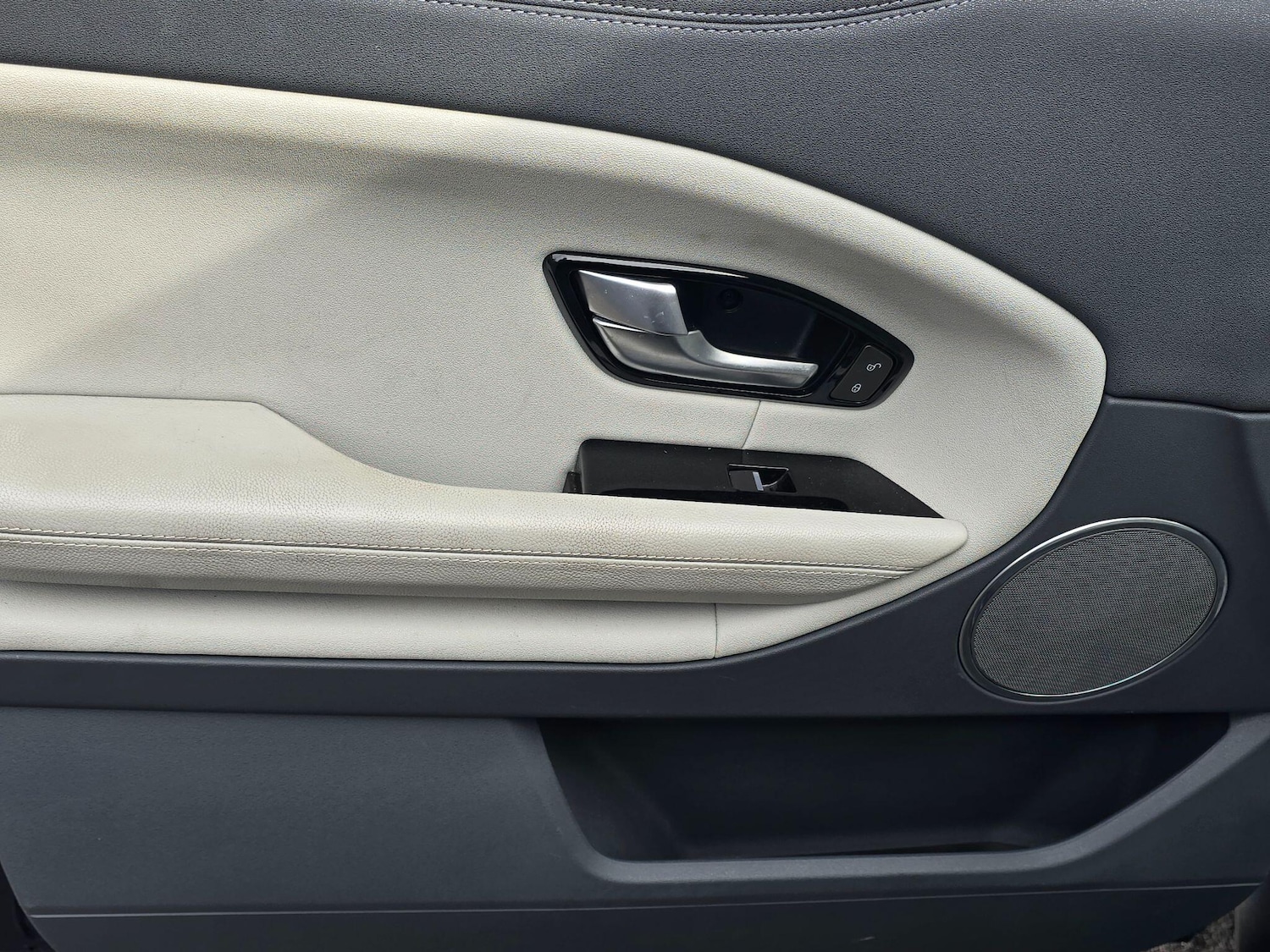 Used Land Rover Range Rover Evoque for sale - 77853313: Photo 39