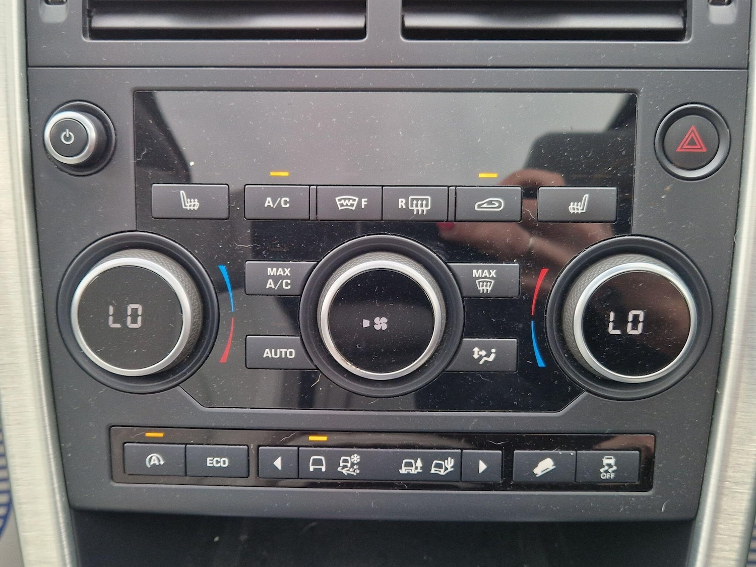 Used Land Rover Discovery Sport 2015 for sale - 77994340: Photo 51