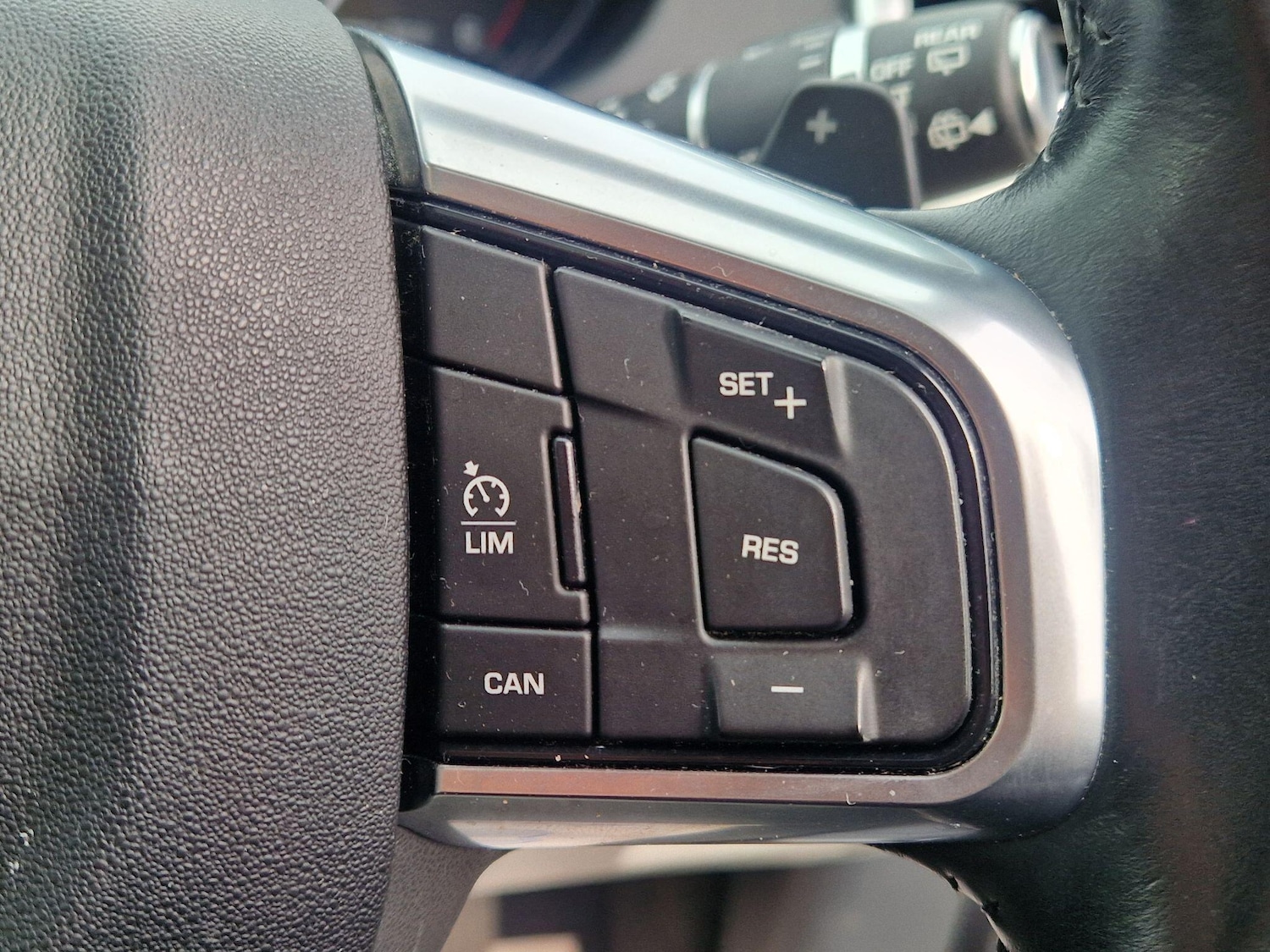 Used Land Rover Discovery Sport 2015 for sale - 77994340: Photo 53