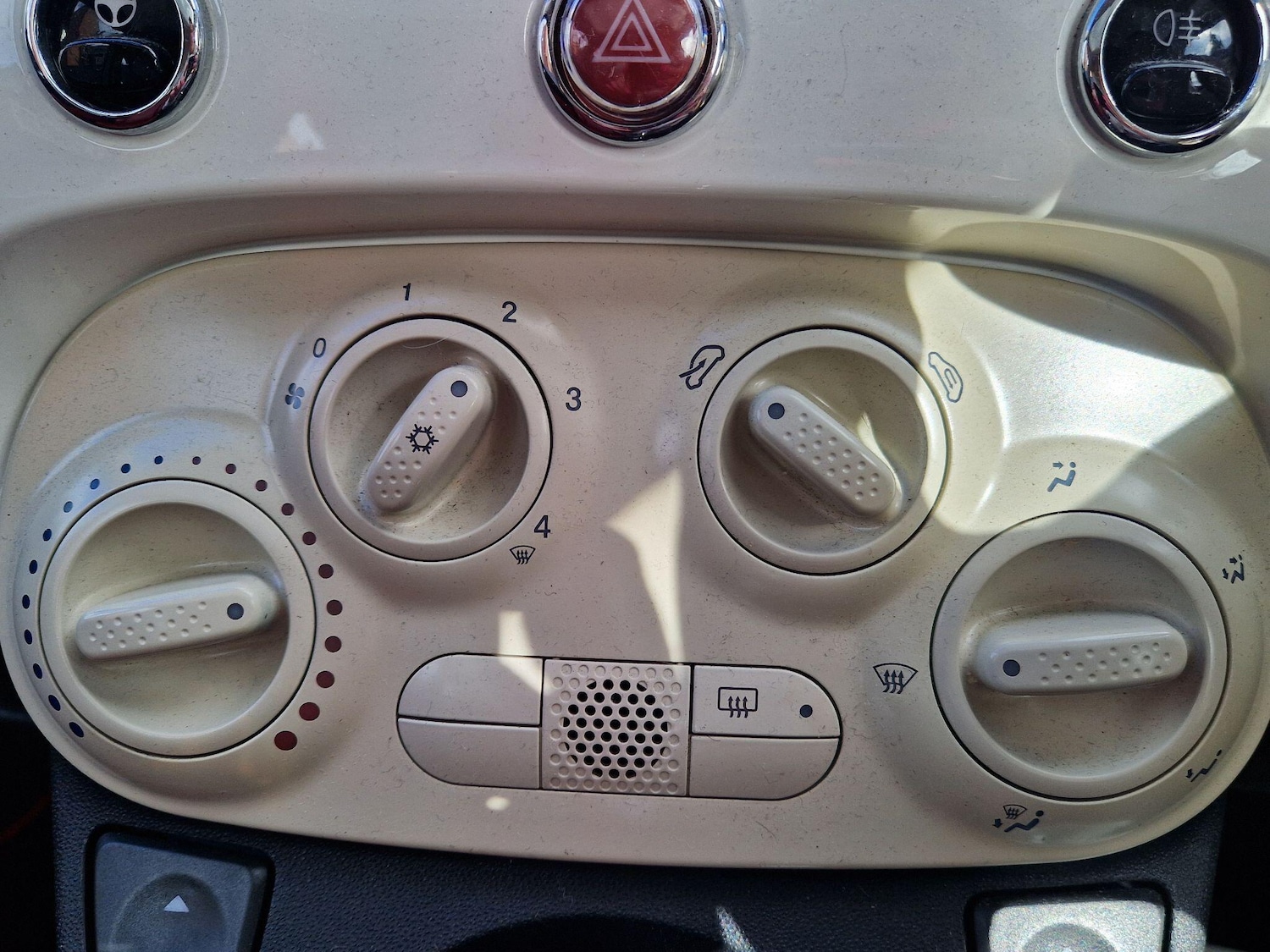 Used Fiat 500 2009 for sale - 78006380: Photo 42