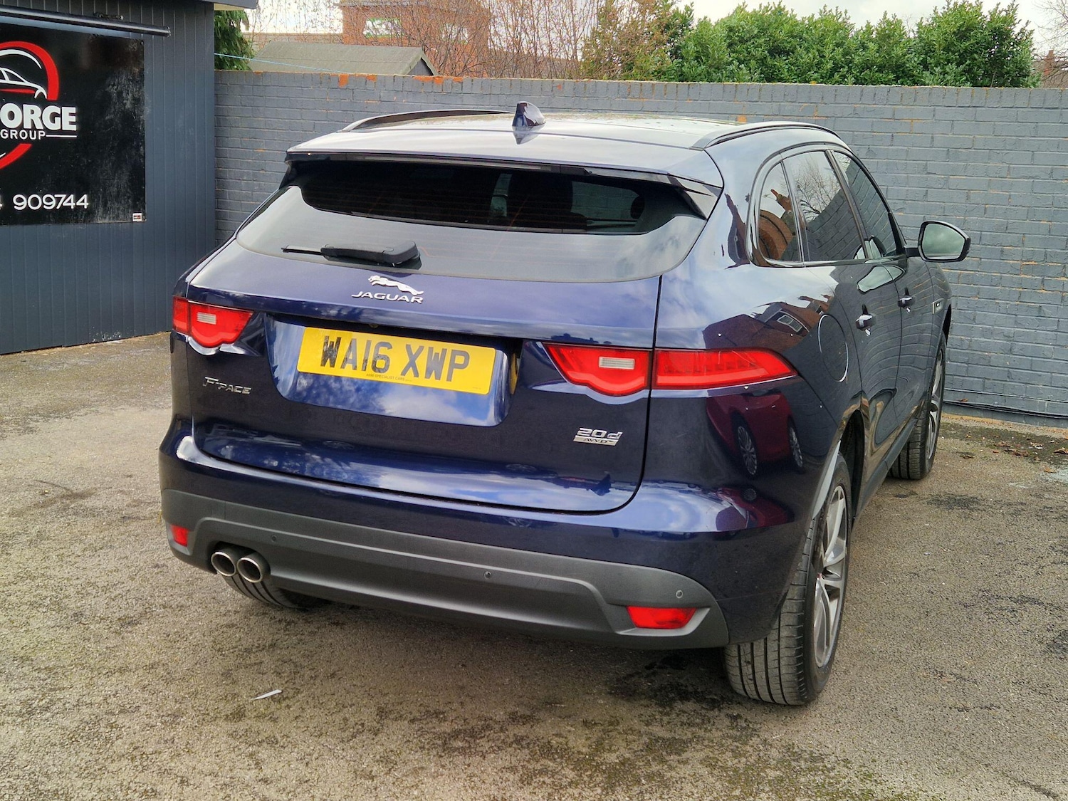 Used Jaguar F-Pace 2016 for sale - 77657925: Photo 10