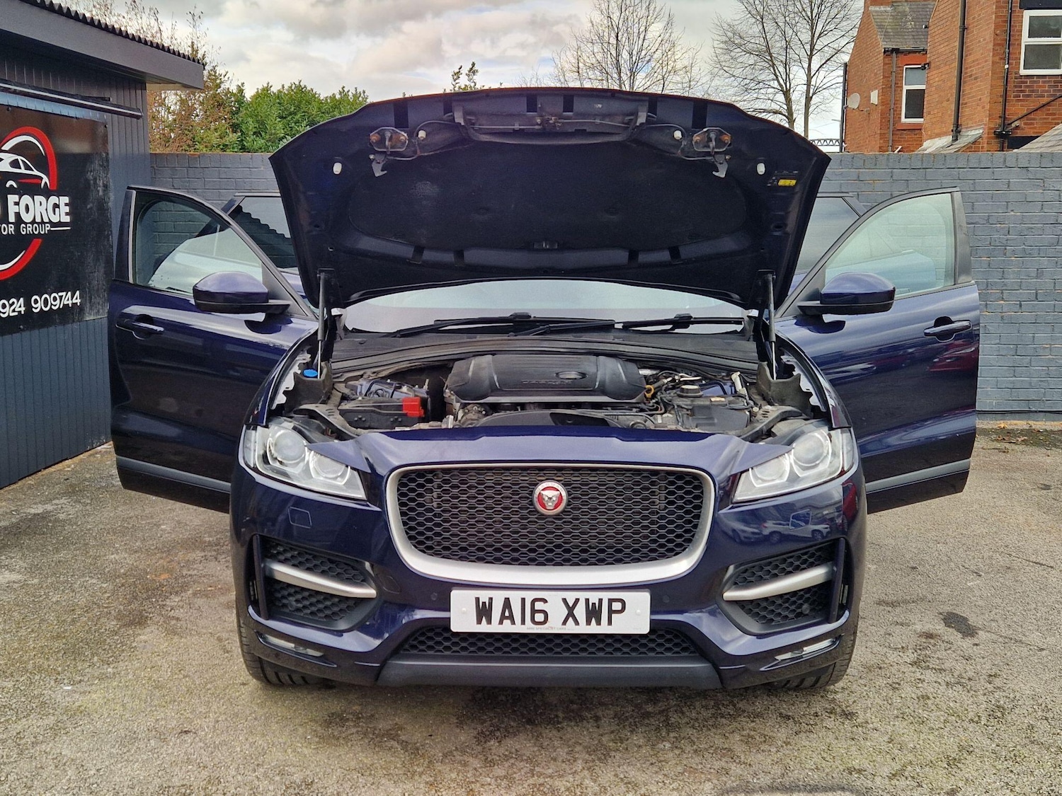 Used Jaguar F-Pace 2016 for sale - 77657925: Photo 13