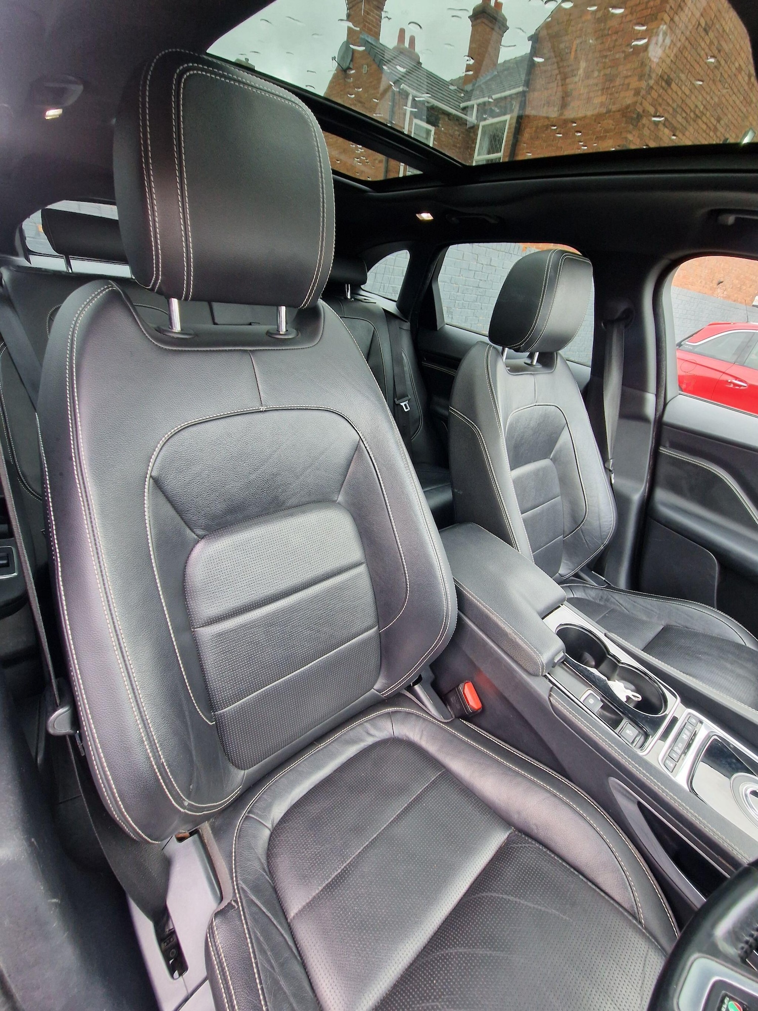 Used Jaguar F-Pace 2016 for sale - 77657925: Photo 28