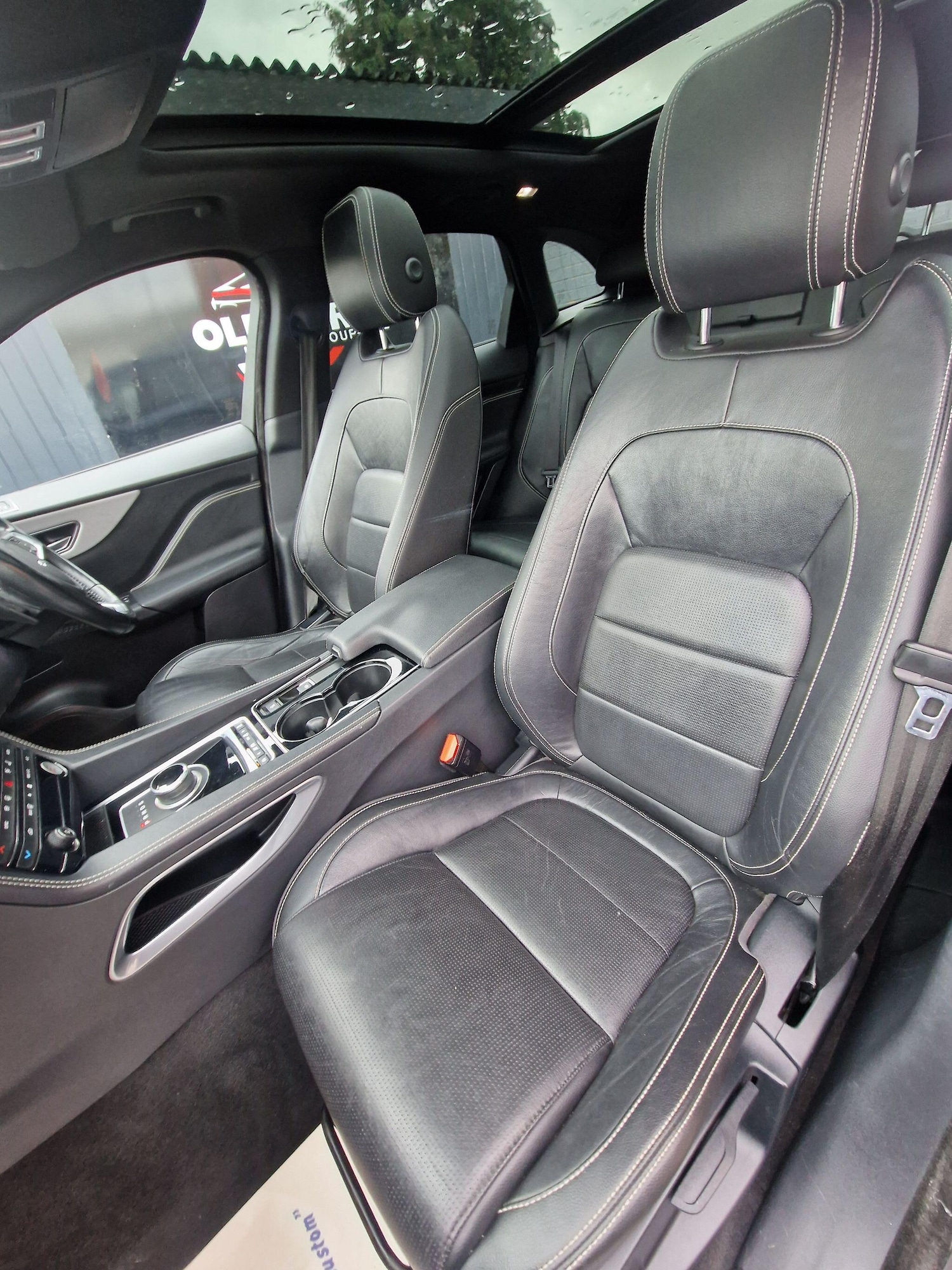 Used Jaguar F-Pace 2016 for sale - 77657925: Photo 37