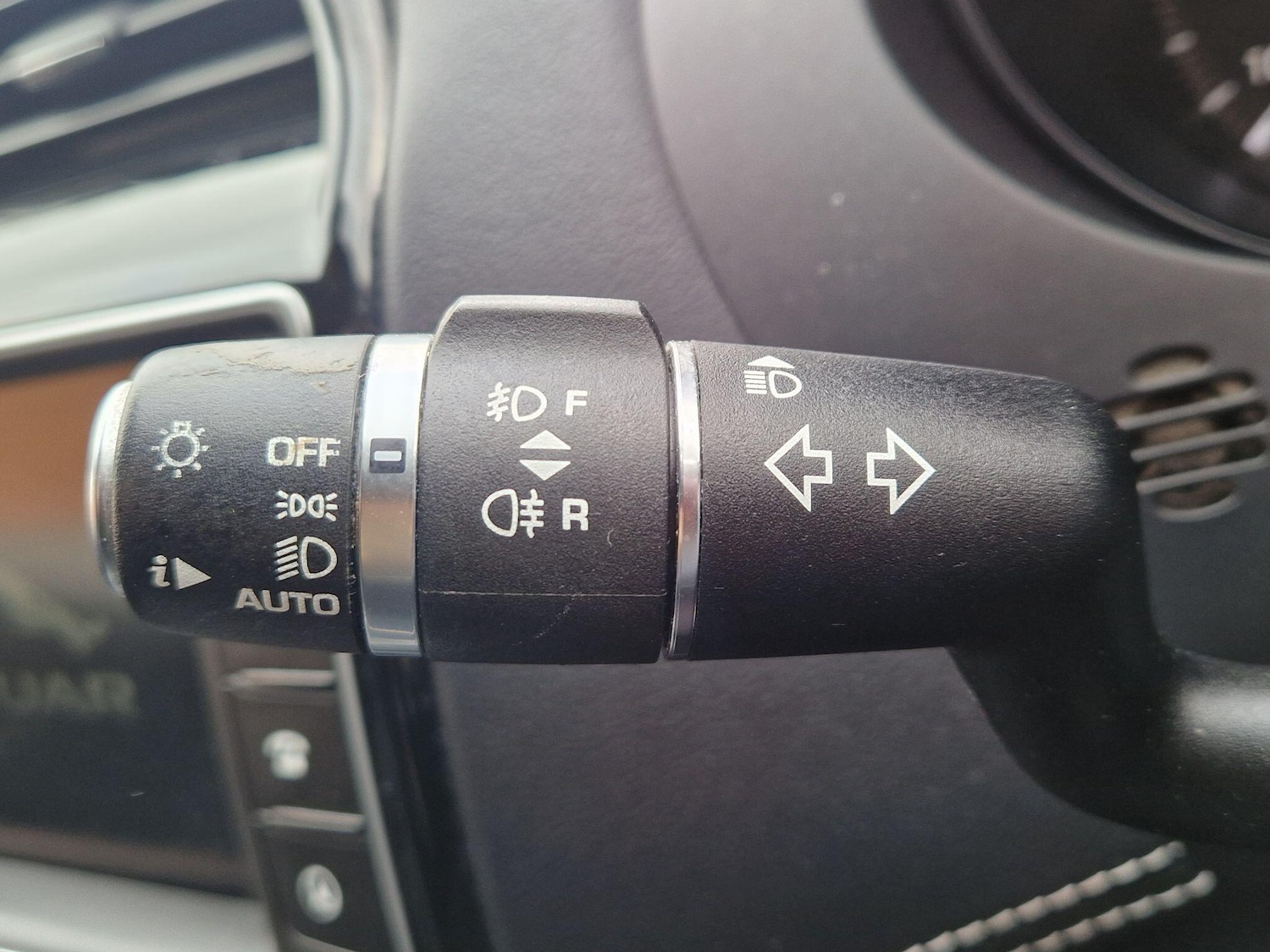 Used Jaguar F-Pace 2016 for sale - 77657925: Photo 44