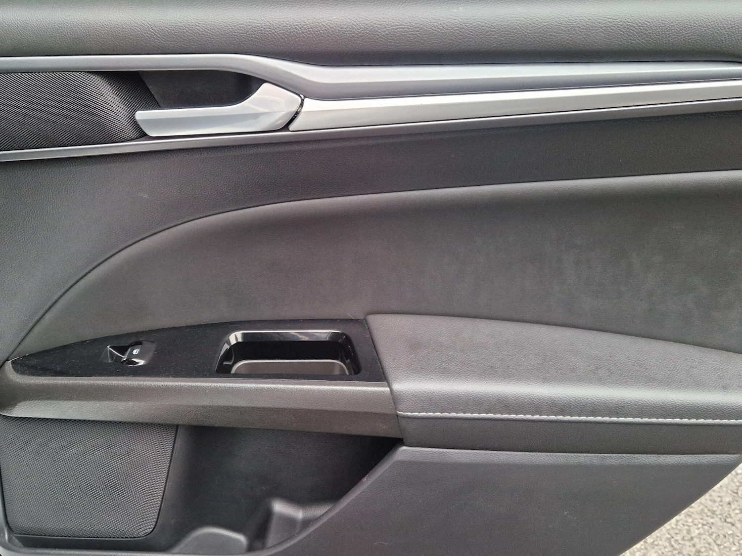 Used Ford Mondeo 2016 for sale - 78100587: Photo 32