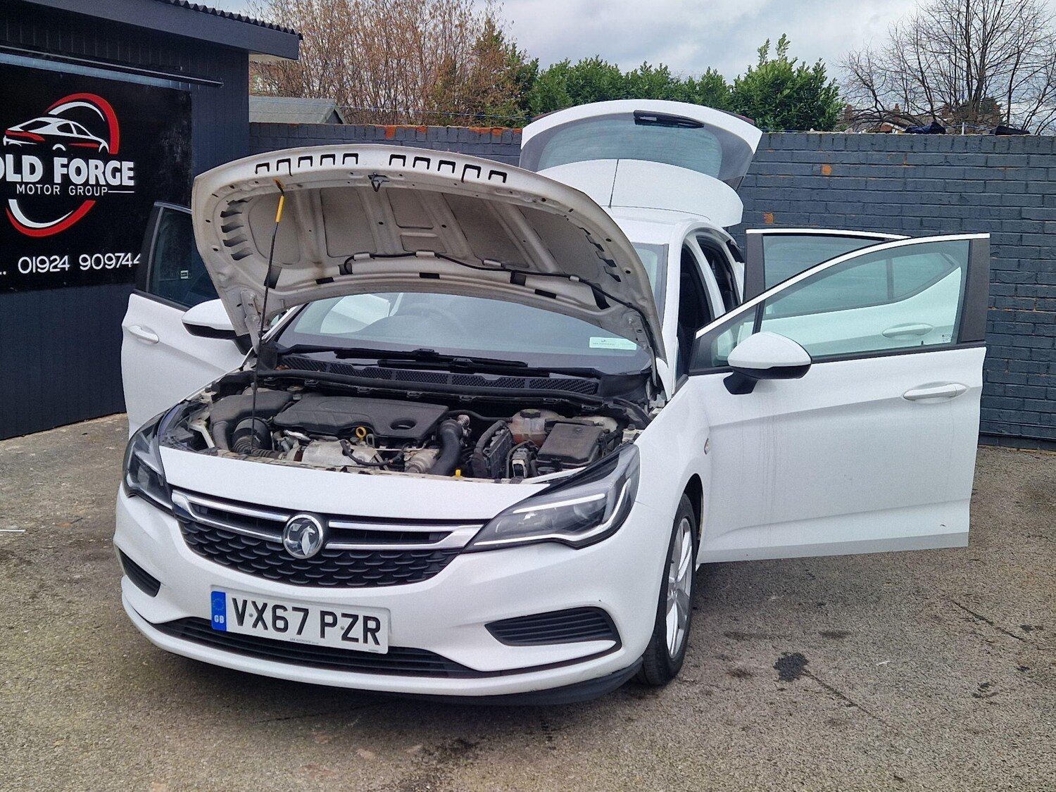 Used Vauxhall Astra 2018 for sale - 77598659: Photo 14