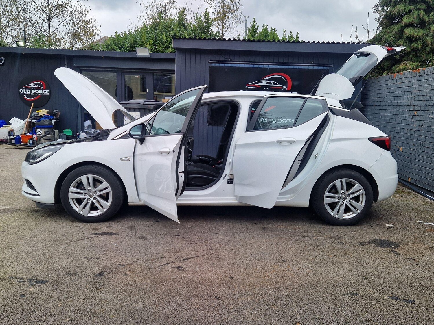 Used Vauxhall Astra 2018 for sale - 77598659: Photo 15