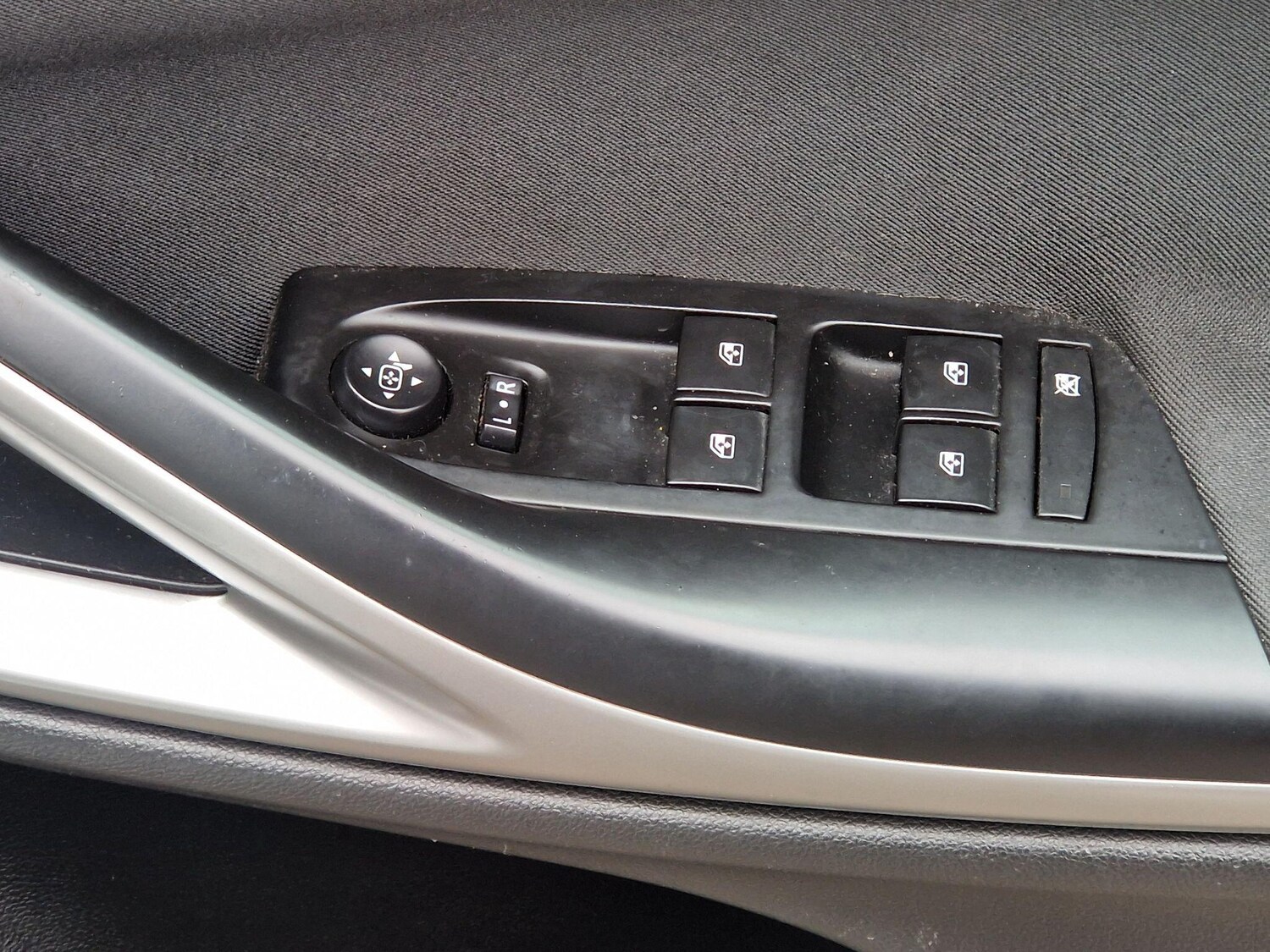 Used Vauxhall Astra 2018 for sale - 77598659: Photo 32