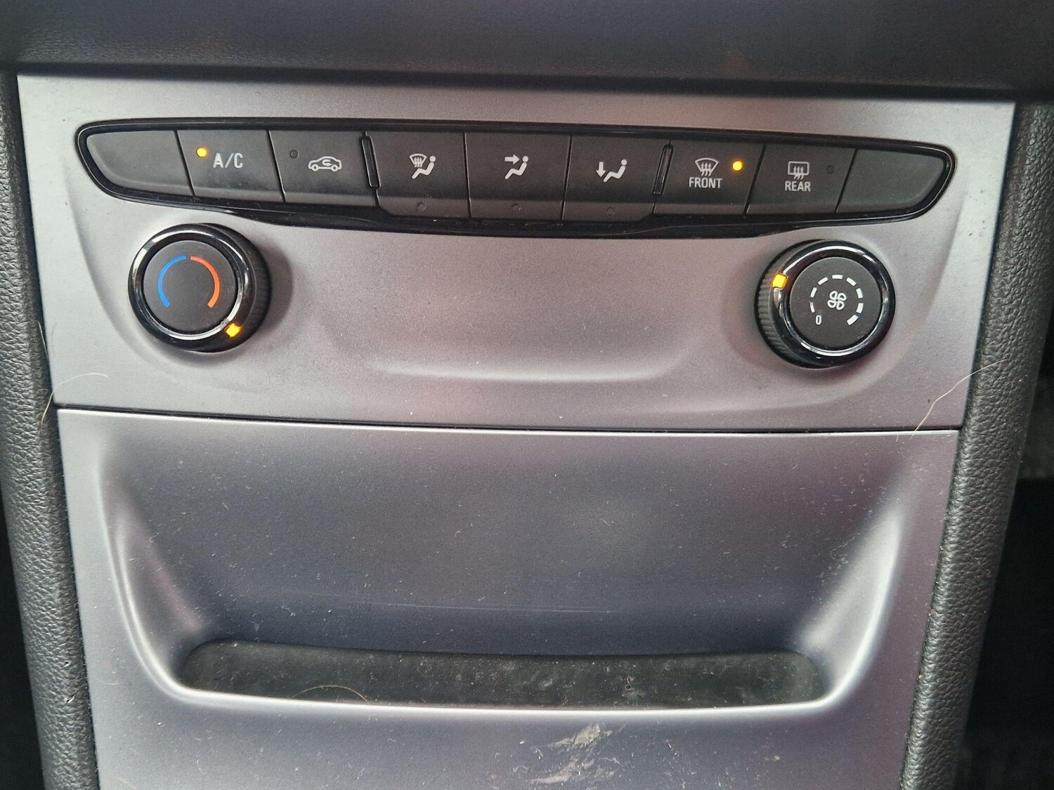 Used Vauxhall Astra 2018 for sale - 77598659: Photo 48