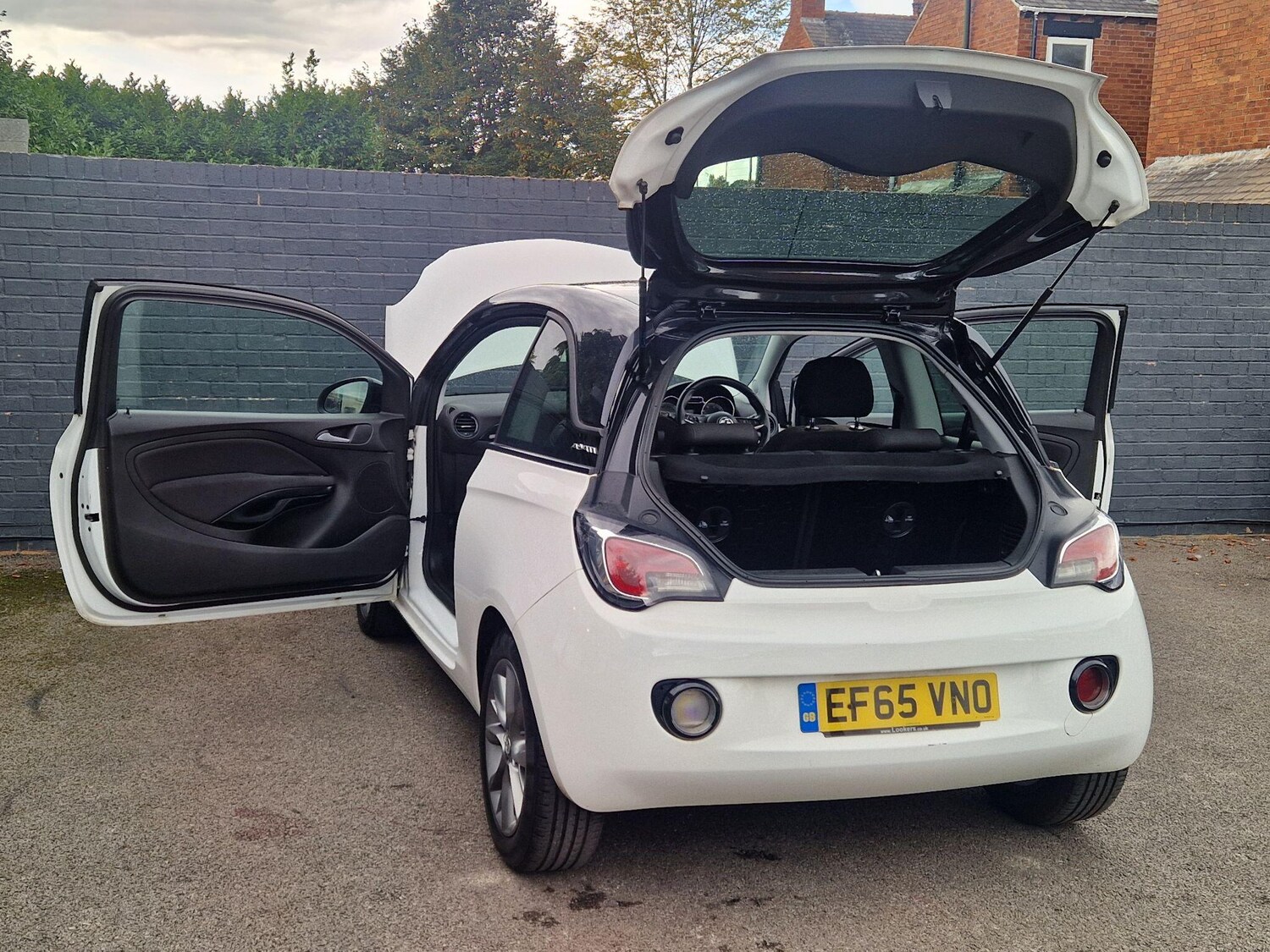 Used Vauxhall ADAM 2015 for sale - 76781268: Photo 19