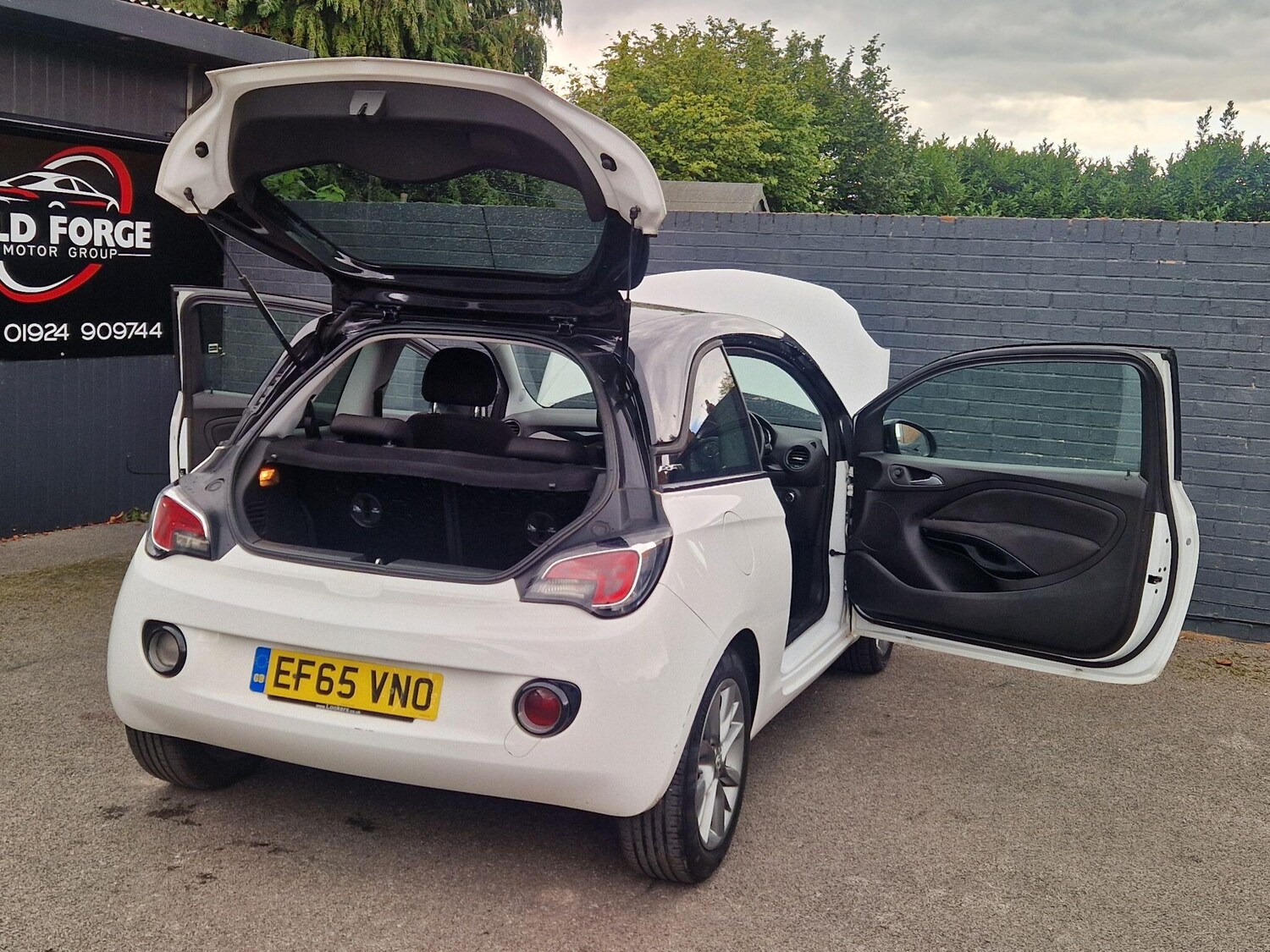 Used Vauxhall ADAM 2015 for sale - 76781268: Photo 21