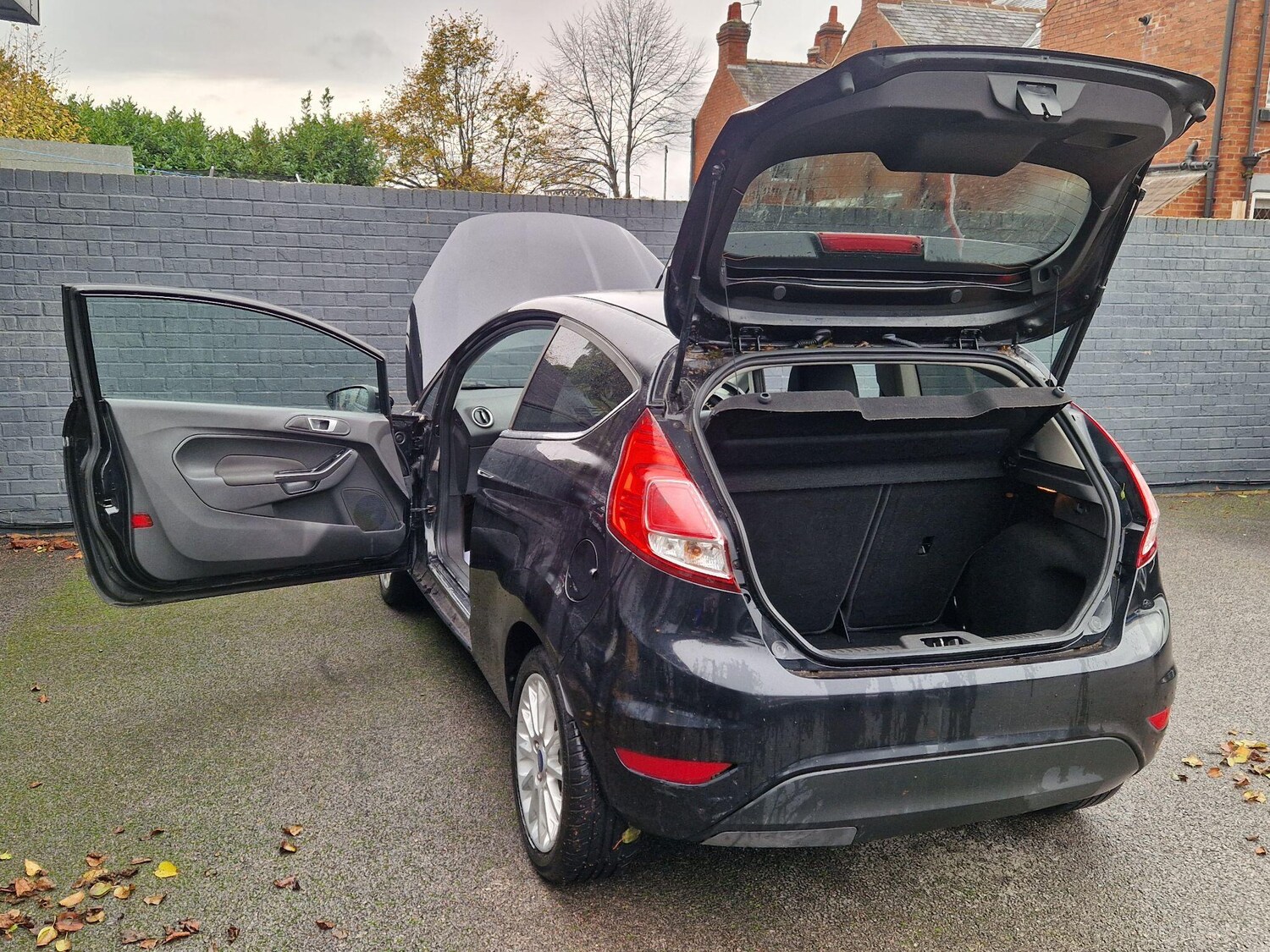 Used Ford Fiesta 2013 for sale - 76781921: Photo 18